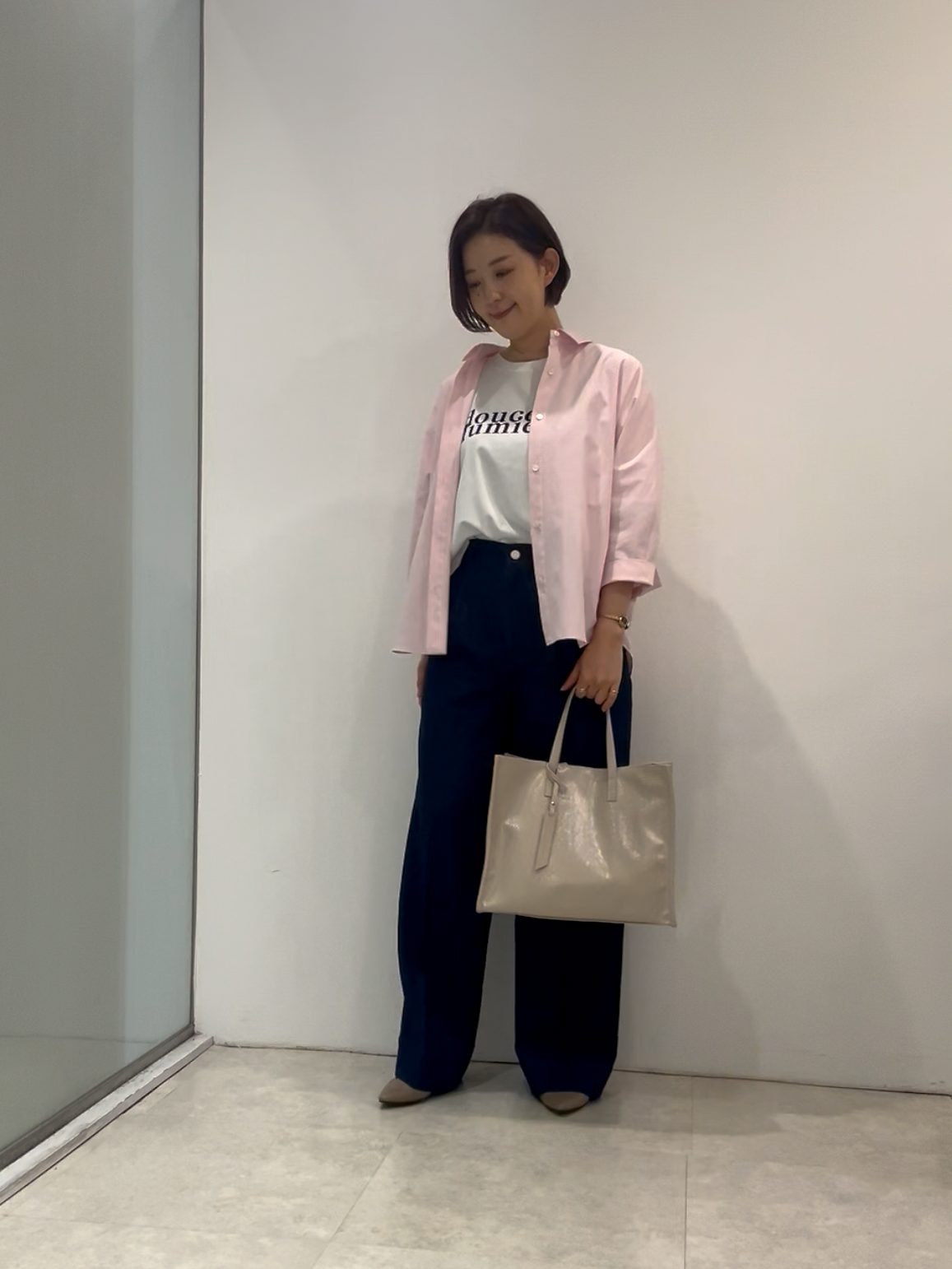 まどかさんの「UNTITLED｜【接触冷感/吸水速乾/UVカット】ドルマンスリーブシャツ」を使ったコーディネート