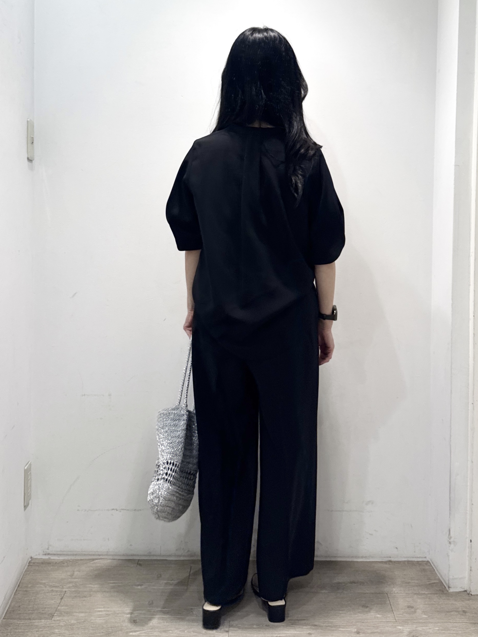 yuicciさんの「OPAQUE.CLIP｜【ストレッチ／防シワ／洗濯機OK】タックスリーブブラウス《SS～LL／6col／セットアップ可》」を使ったコーディネート