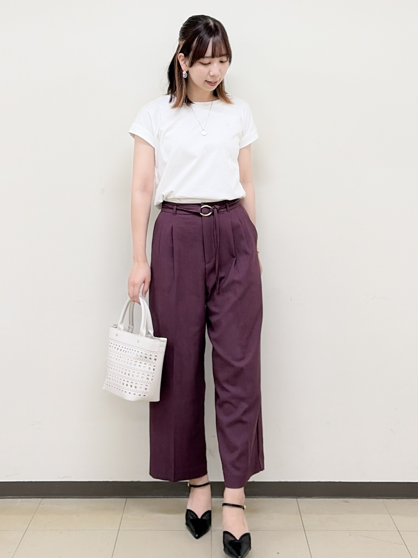 yurinaさんの「index｜【接触冷感／UV】ワンポイント刺繍Tシャツ《7col／XS~3L／洗濯機OK》」を使ったコーディネート