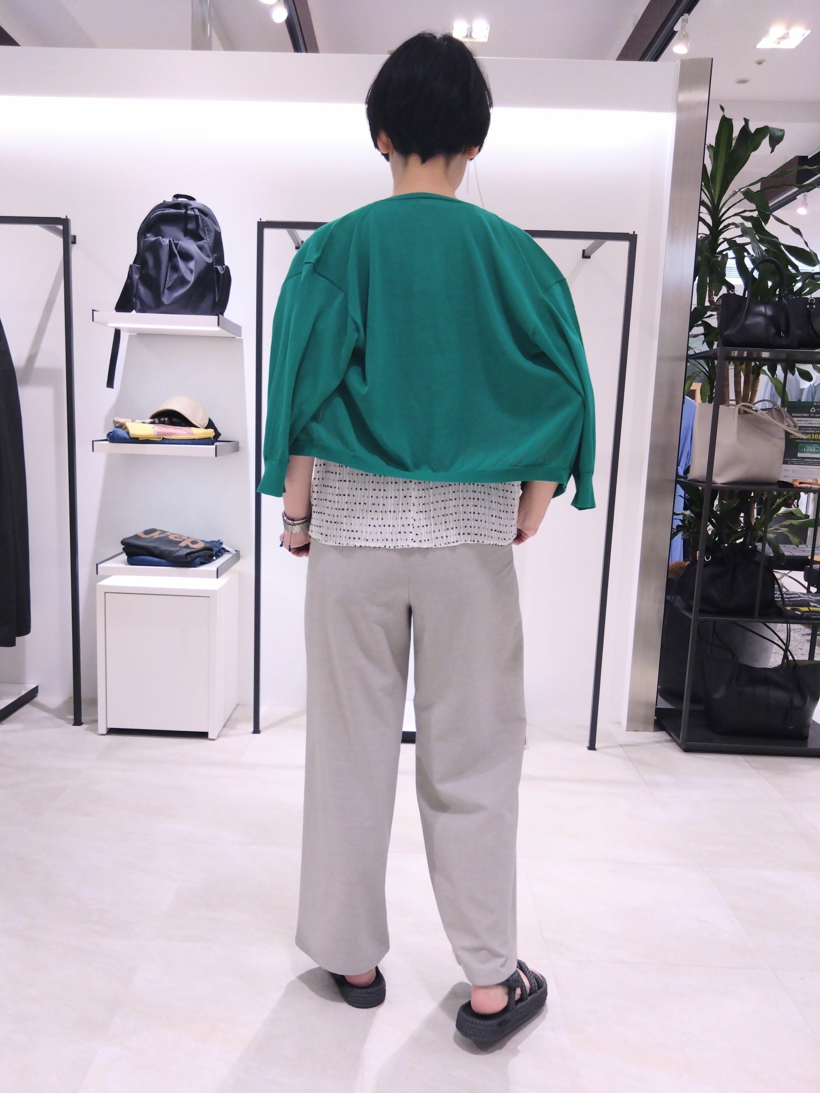 まちこさんの「UNTITLED｜【1枚で着映える】ドットジャガードブラウス」を使ったコーディネート