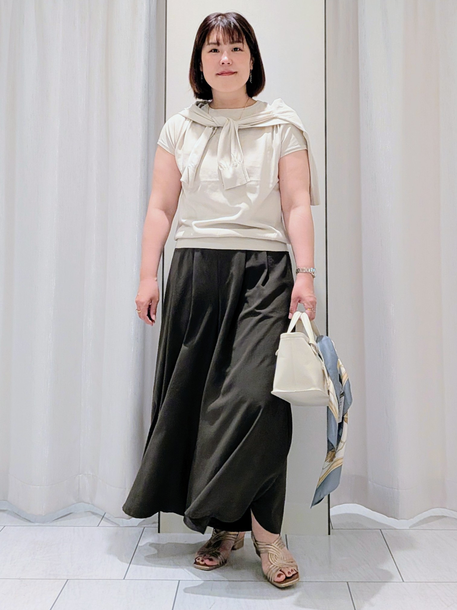 Onumaさんの「UNTITLED｜◆【9色展開/アンサンブル可】コットンクルーネックカーディガン」を使ったコーディネート