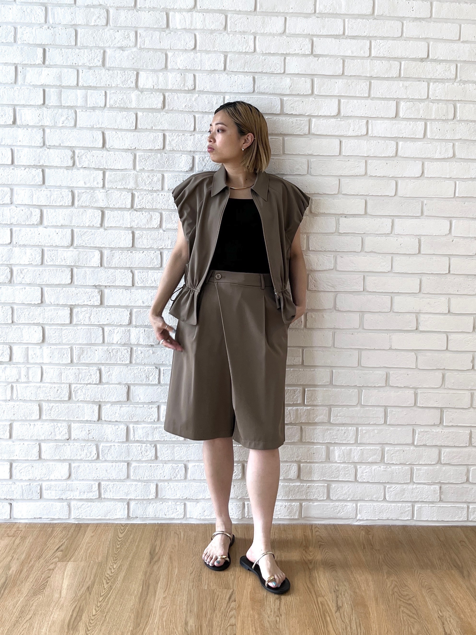 Harukaさんの「INDIVI｜ジップアップフォルムブルゾン【セットアップ可能／UVカット／接触冷感】」を使ったコーディネート