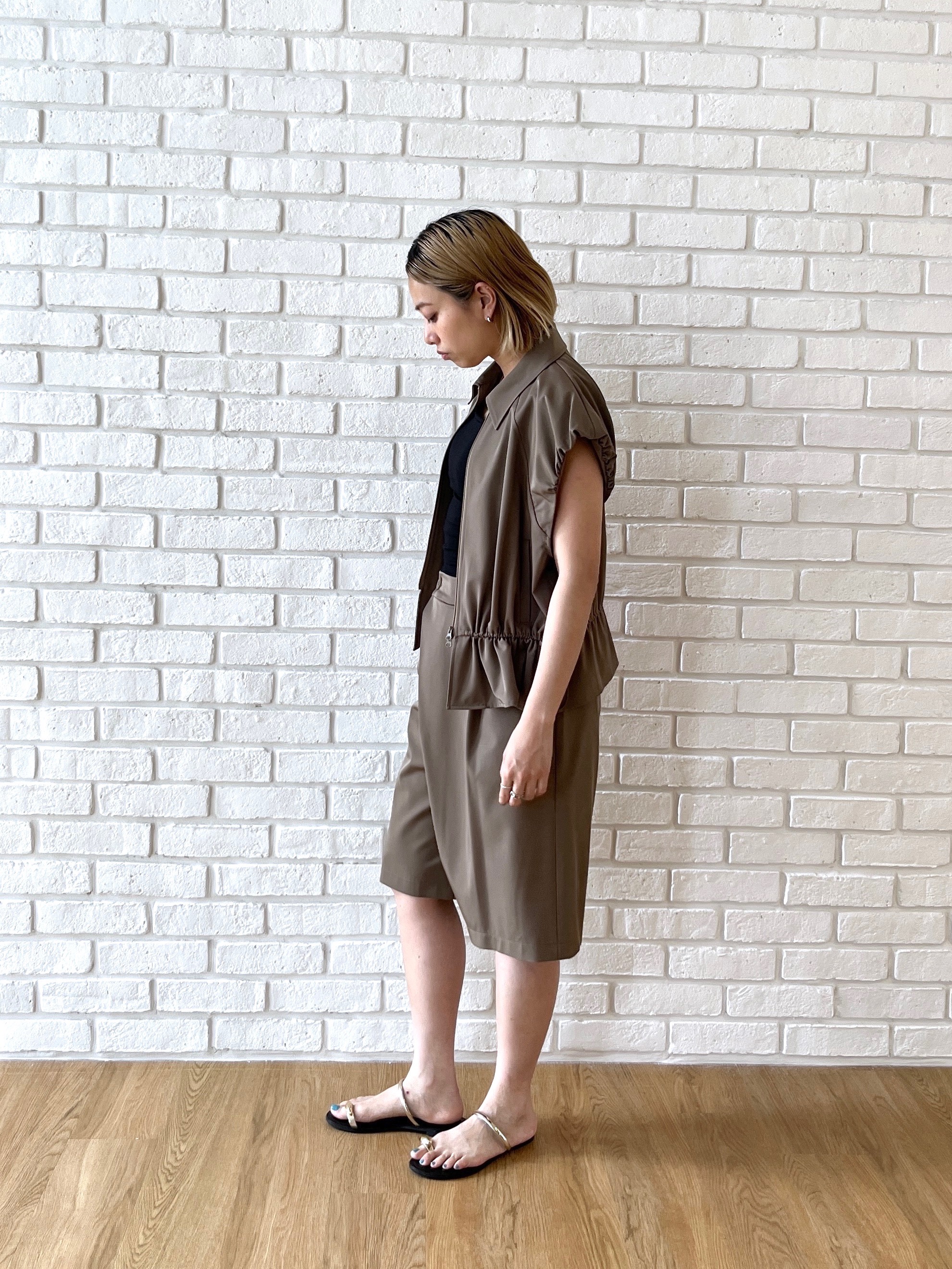 Harukaさんの「INDIVI｜ジップアップフォルムブルゾン【セットアップ可能／UVカット／接触冷感】」を使ったコーディネート