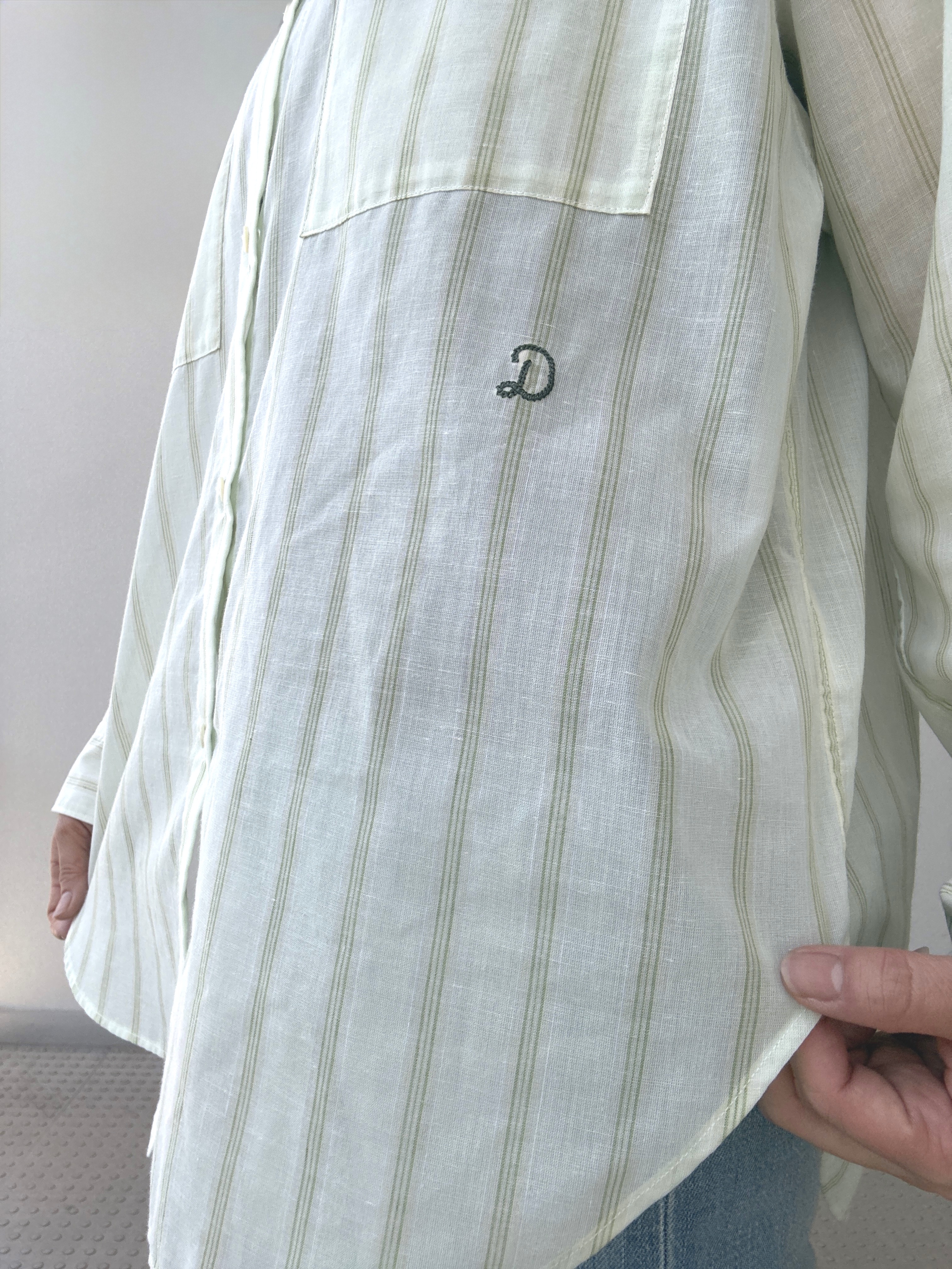 kawamuraさんの「DRESSTERIOR｜シアー ストライプシャツ」を使ったコーディネート