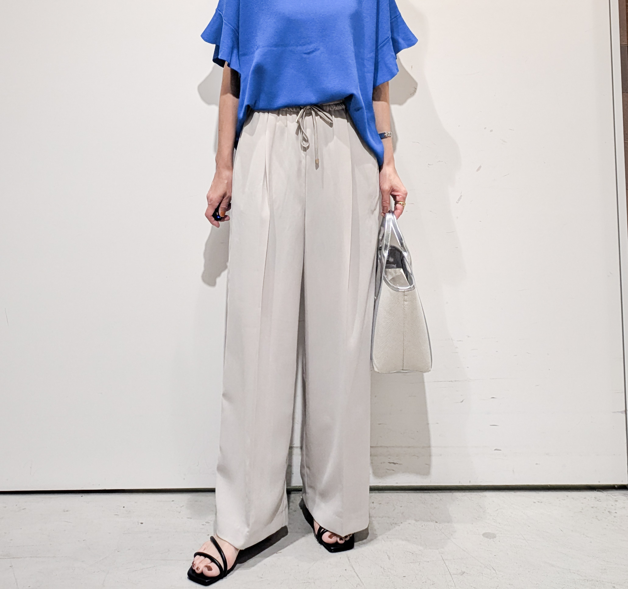 machiさんの「OPAQUE.CLIP｜【UV／遮熱性】フリルスリーブニット《7col／洗濯機OK》」を使ったコーディネート
