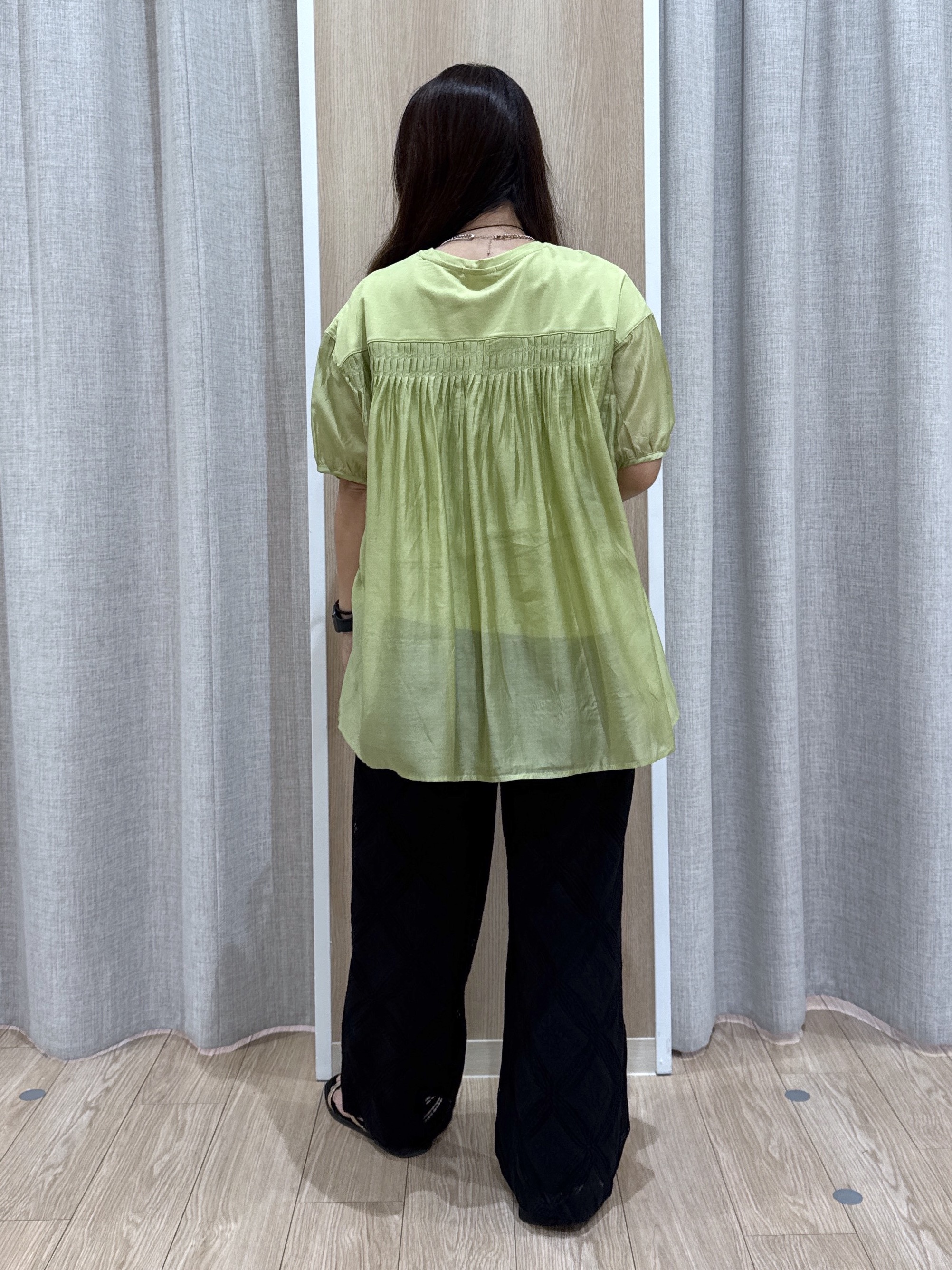 sachiさんの「grove｜【UVカット】体型カバー叶う、バックプリーツTシャツ」を使ったコーディネート
