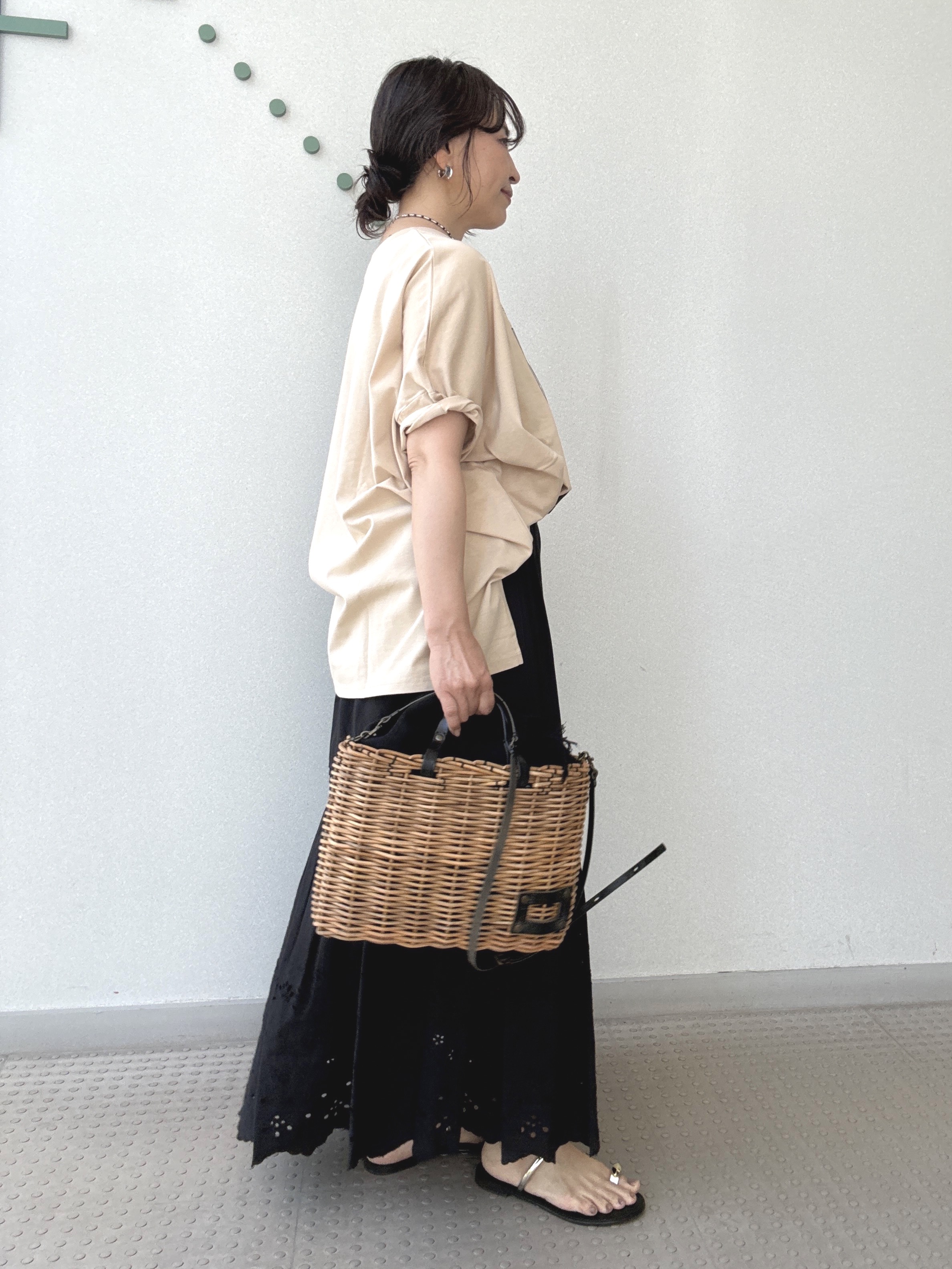 kawamuraさんの「DRESSTERIOR｜ウォッシャブルエンブロイダリースカート」を使ったコーディネート