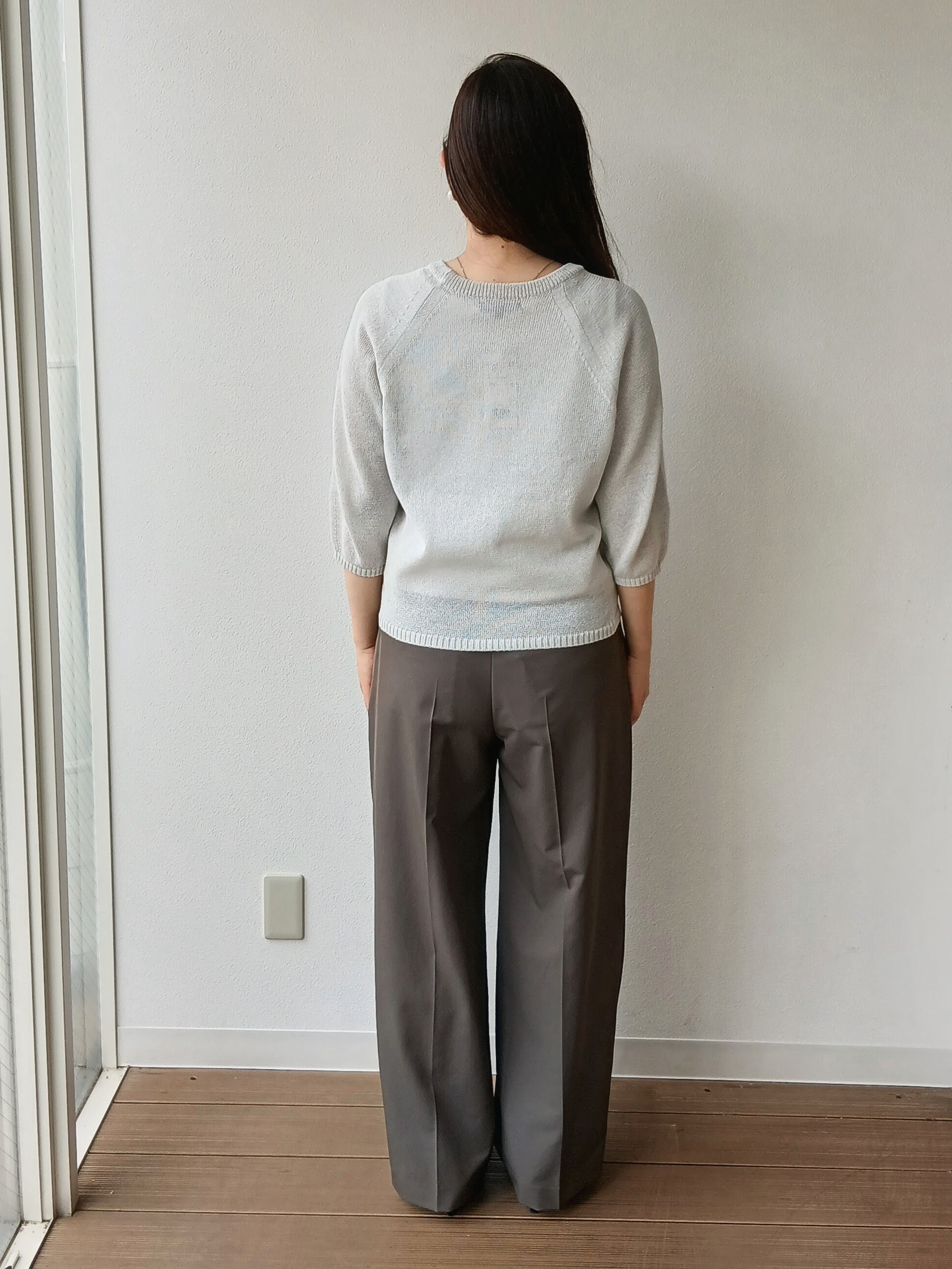 なみきさんの「UNTITLED｜【洗える/ゆったり】クルーネックドライニット」を使ったコーディネート
