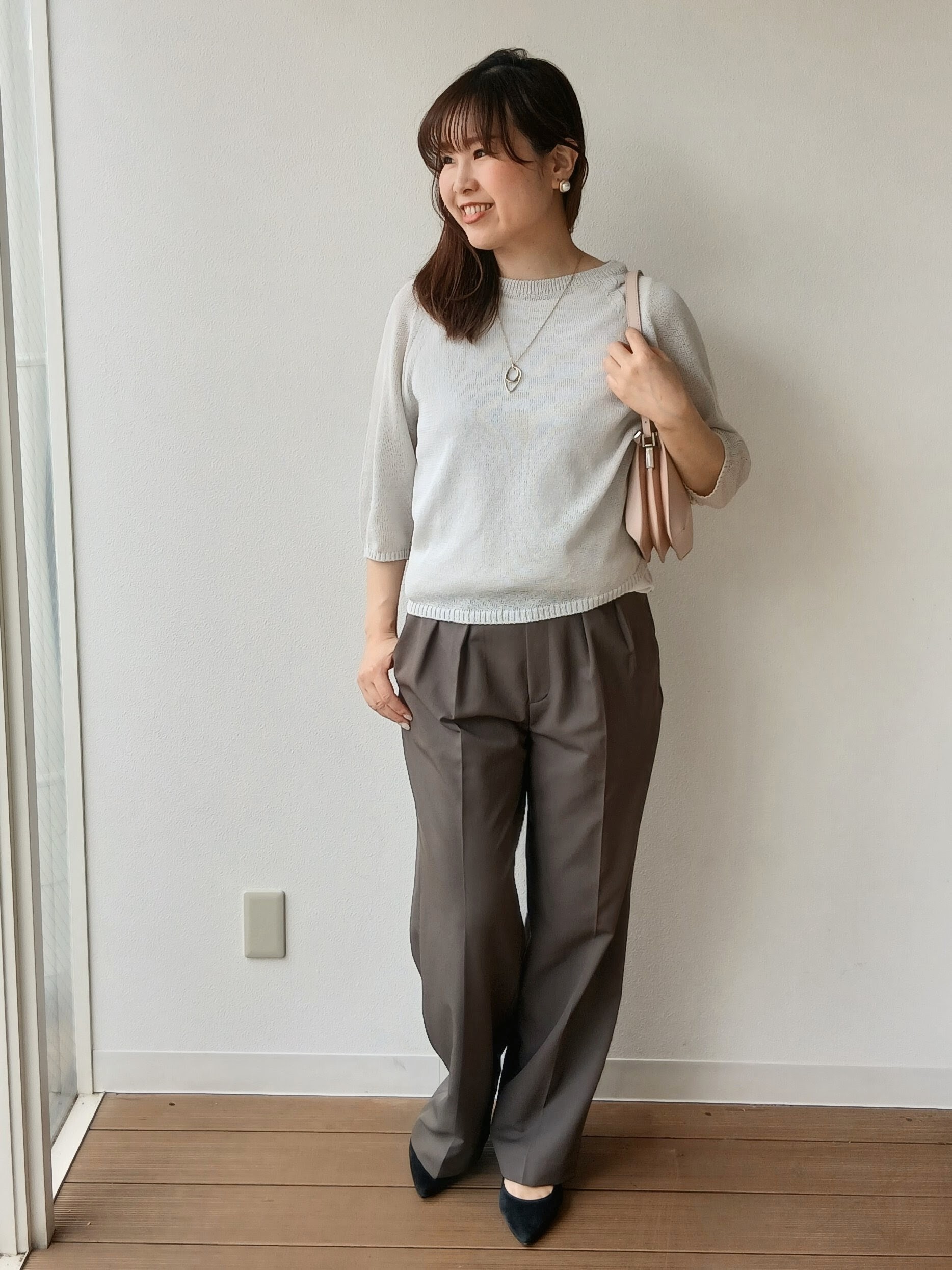 なみきさんの「UNTITLED｜【洗える/ゆったり】クルーネックドライニット」を使ったコーディネート