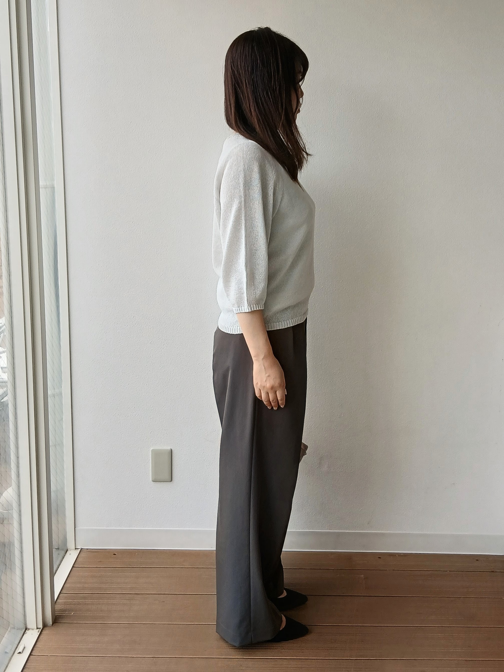 なみきさんの「UNTITLED｜【洗える/ゆったり】クルーネックドライニット」を使ったコーディネート