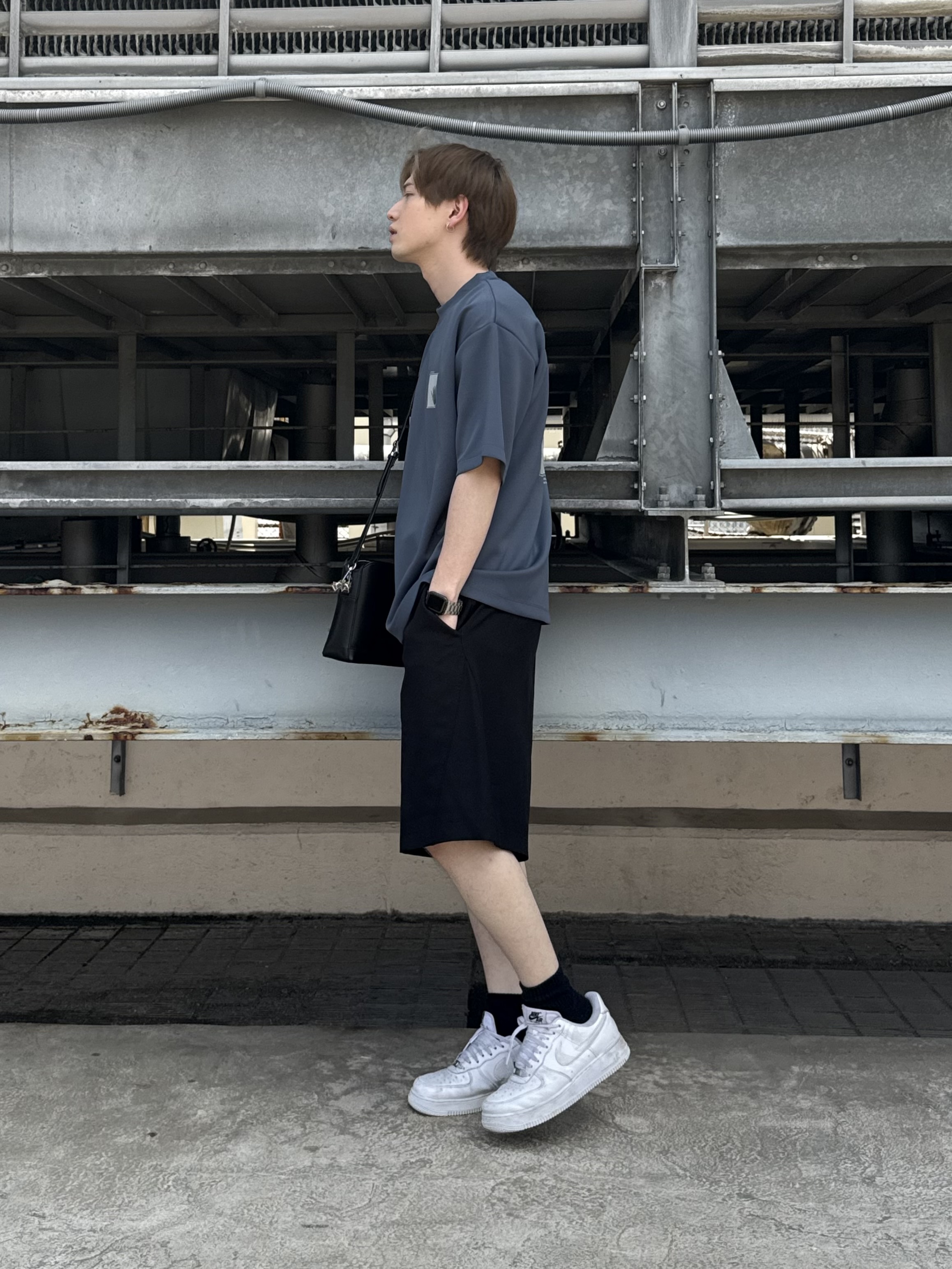 カネダさんの「tk.TAKEO KIKUCHI｜バックブルームTシャツ」を使ったコーディネート