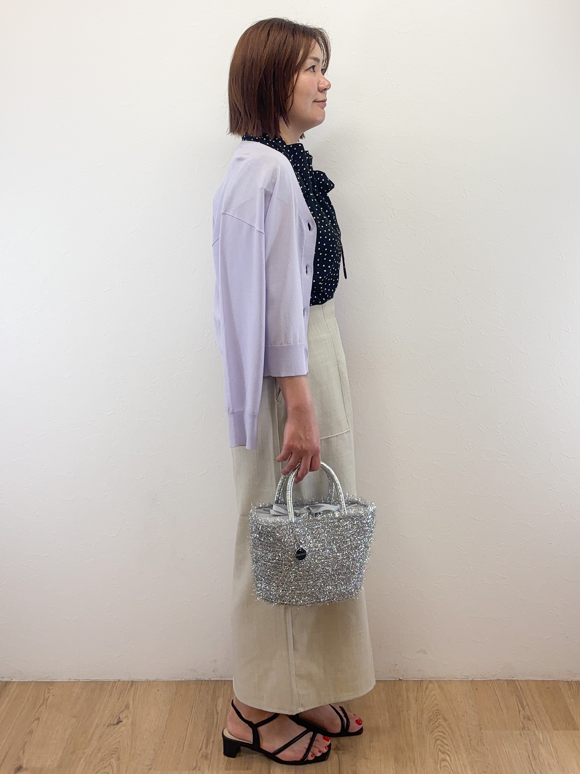 Takeさんの「OPAQUE.CLIP｜【UV／接触冷感】Vネックリラクシーニットカーディガン《洗濯機OK／抗ピル》」を使ったコーディネート