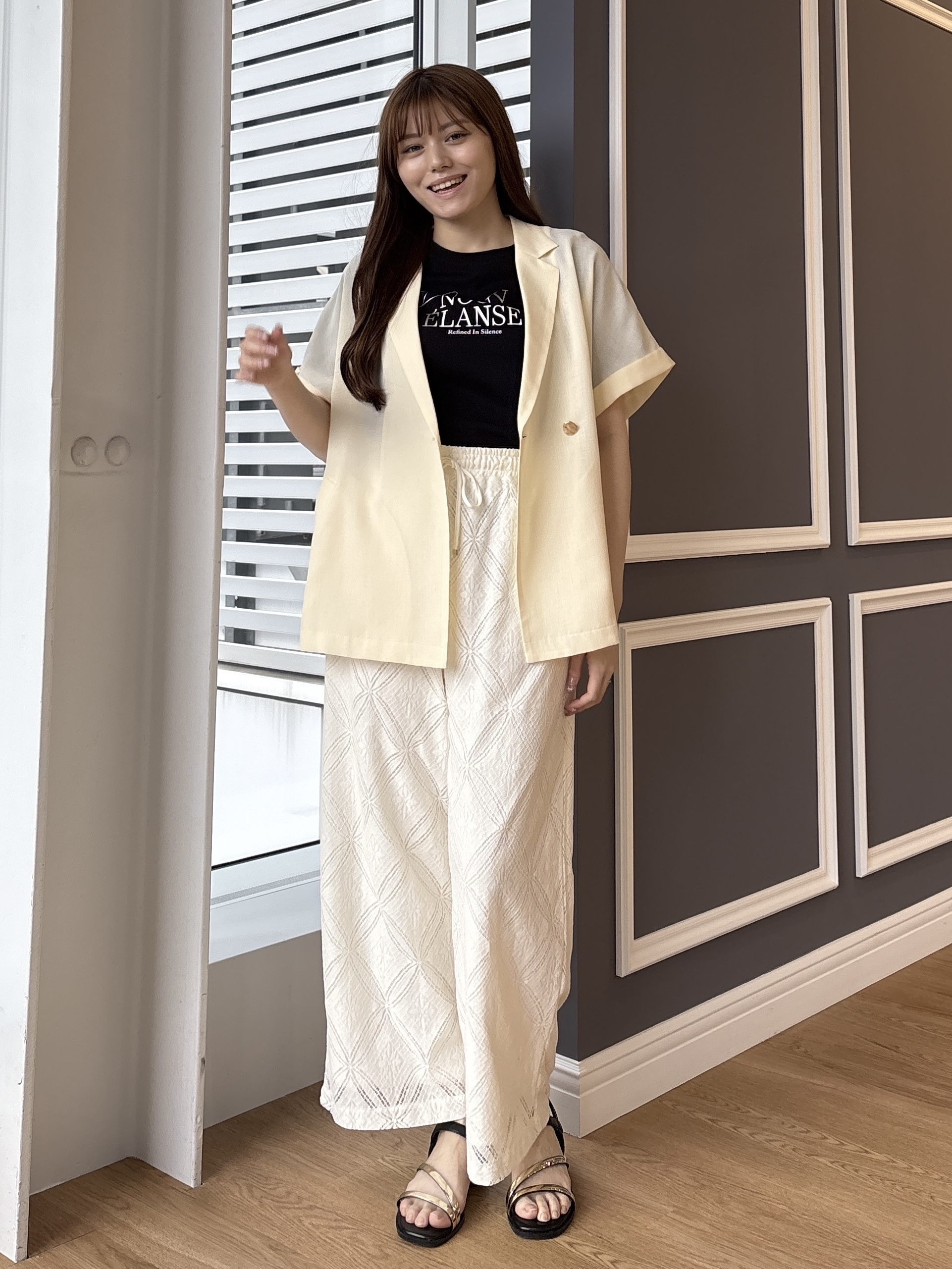 sayaさんの「grove｜【洗濯機OK/SETUP可】シワになりにくいハーフスリーブジャケット」を使ったコーディネート