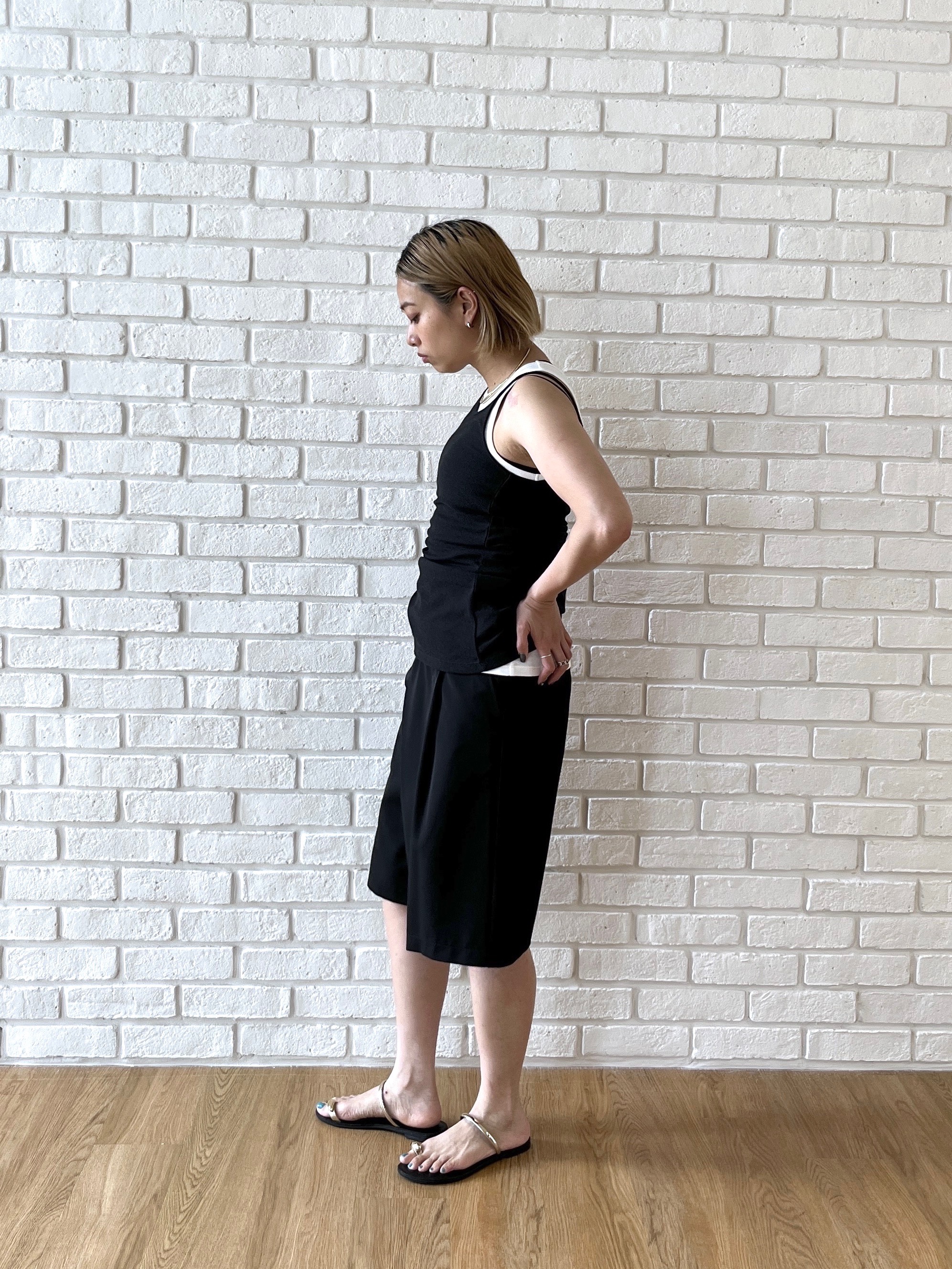Harukaさんの「INDIVI｜シャーリングレイヤータンク」を使ったコーディネート