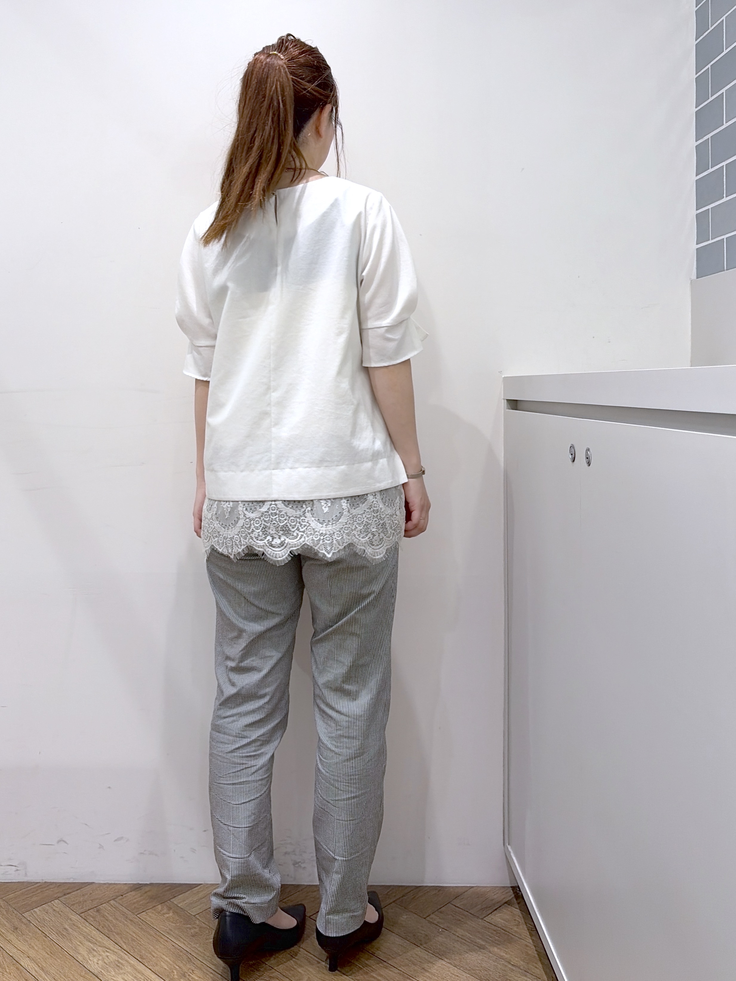 Junさんの「index｜【接触冷感／吸水速乾】タックパフスリーブブラウス《防シワ／洗濯機OK／XS～3L／8col》」を使ったコーディネート