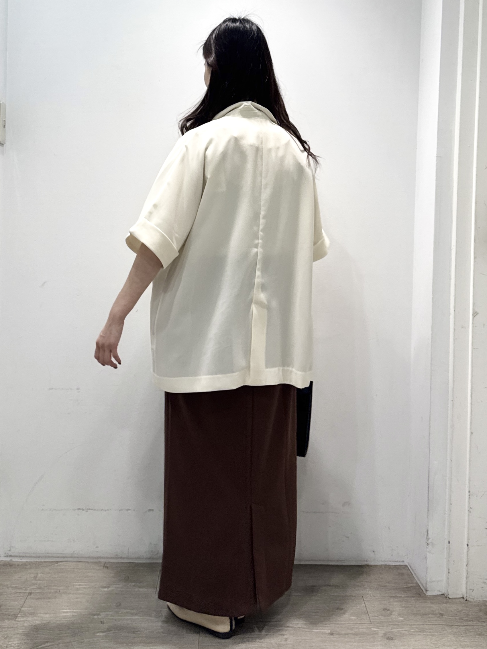 yuicciさんの「OPAQUE.CLIP｜【接触冷感／吸水速乾／防シワ】リネンライクテーラードジャケット《洗濯機OK》」を使ったコーディネート