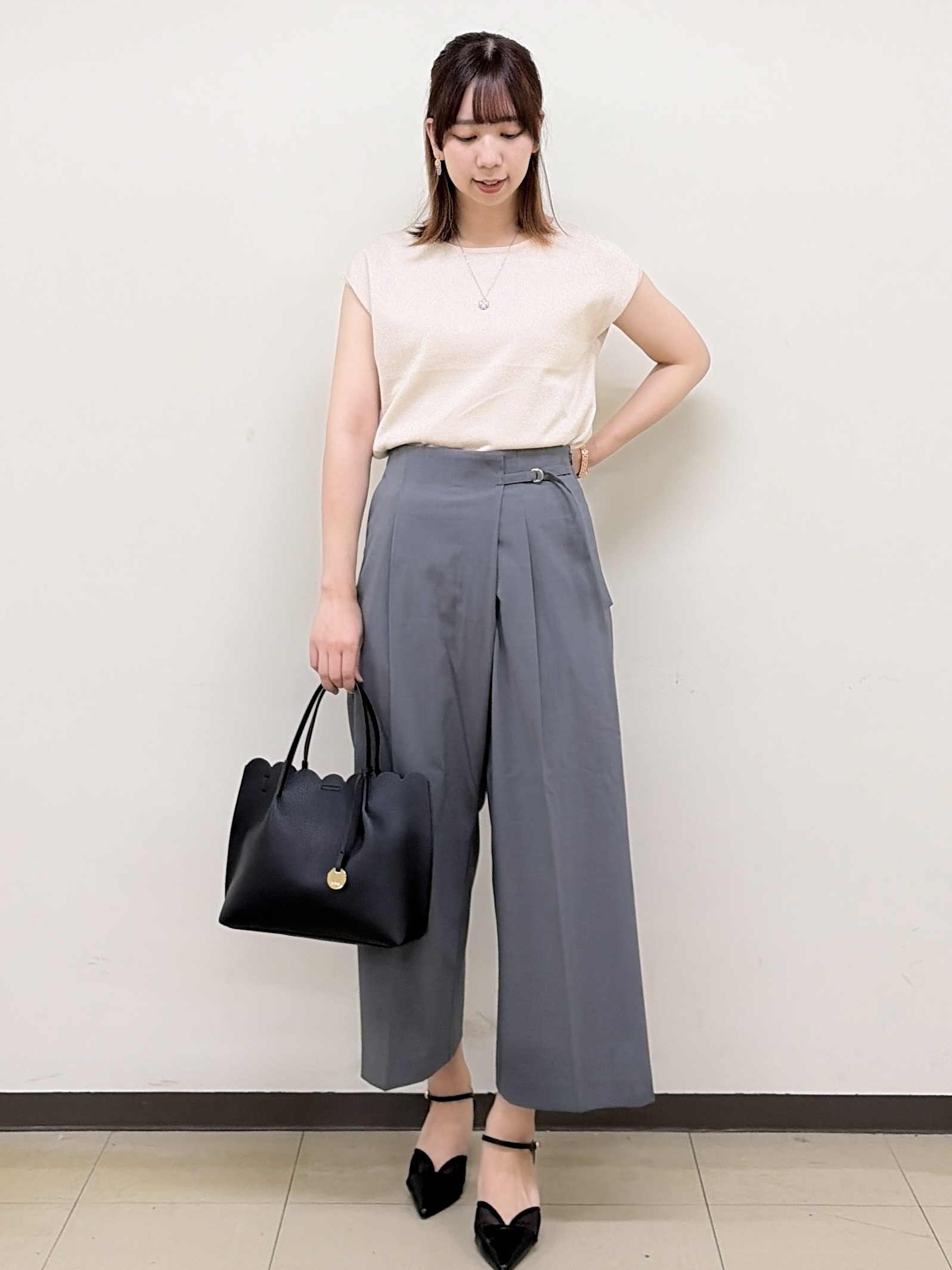 yurinaさんの「index｜【UVケア】ひんやりカーディガン《接触冷感／洗濯機OK》」を使ったコーディネート