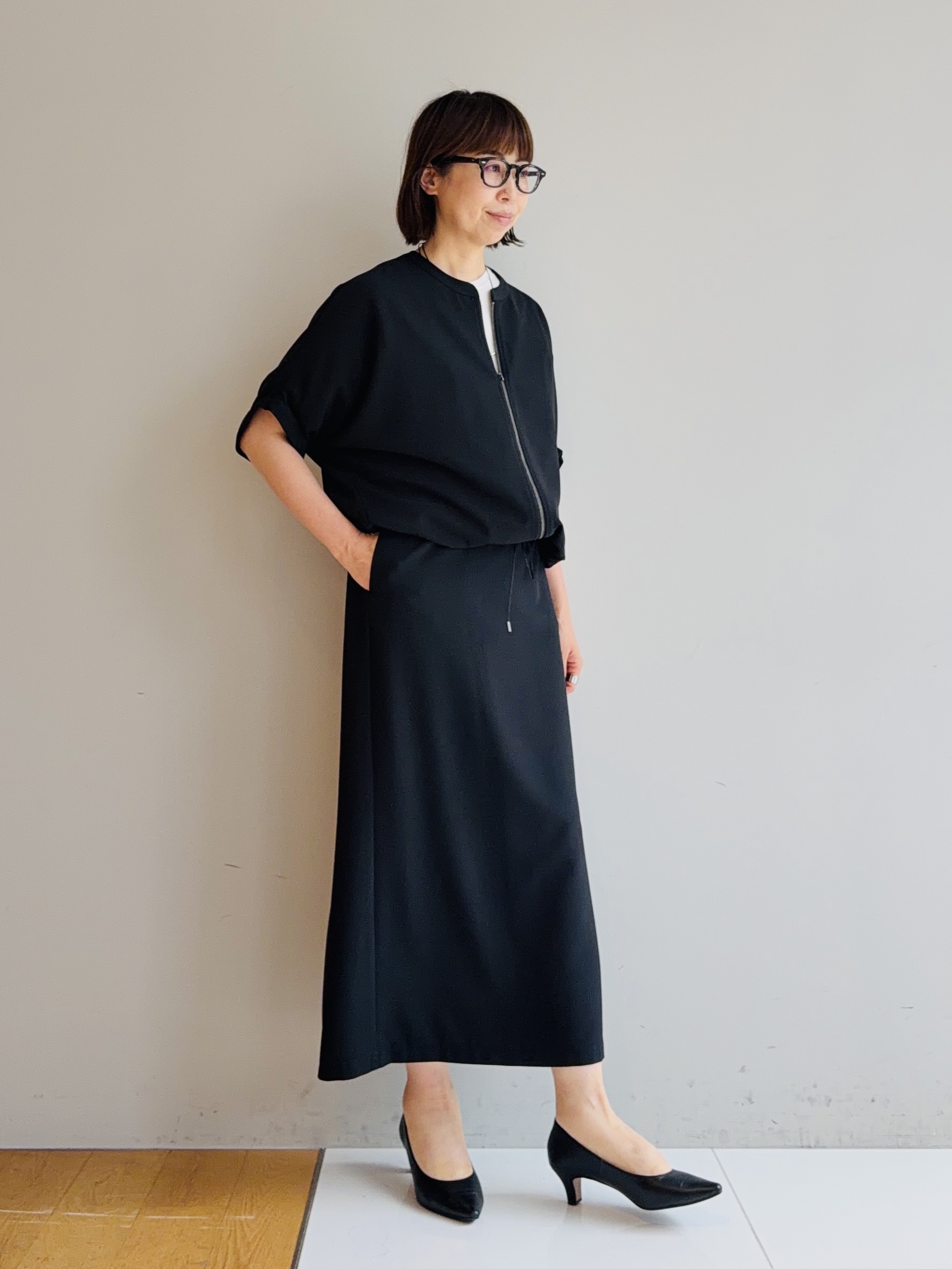 murayamaさんの「INDIVI｜【秋羽織り/着る日傘】ドルマンフォルムブルゾン」を使ったコーディネート