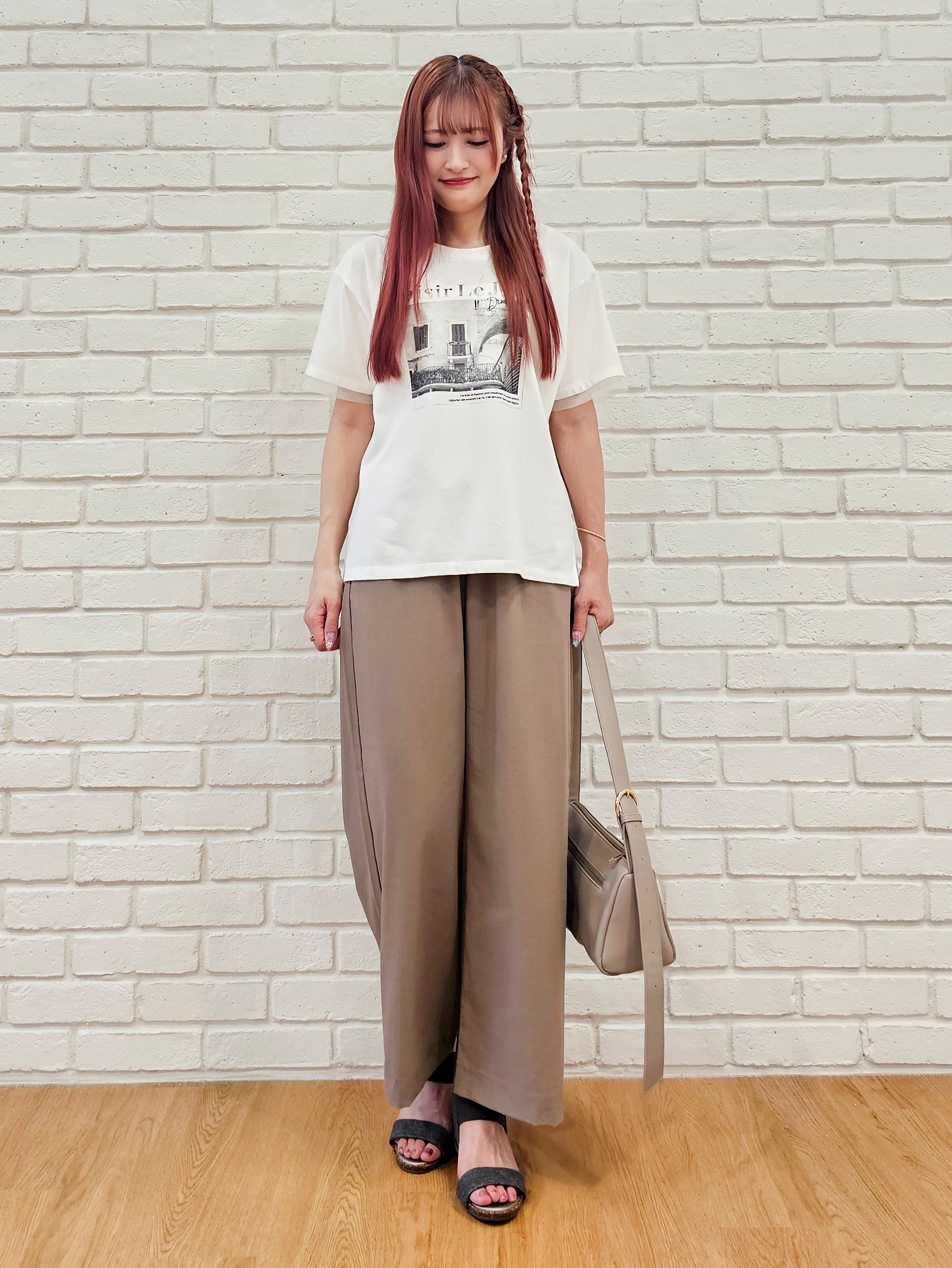 ゆゆさんの「SHOO･LA･RUE｜ヒップがすっぽり隠れる やわらか5分袖シアーシャツ」を使ったコーディネート