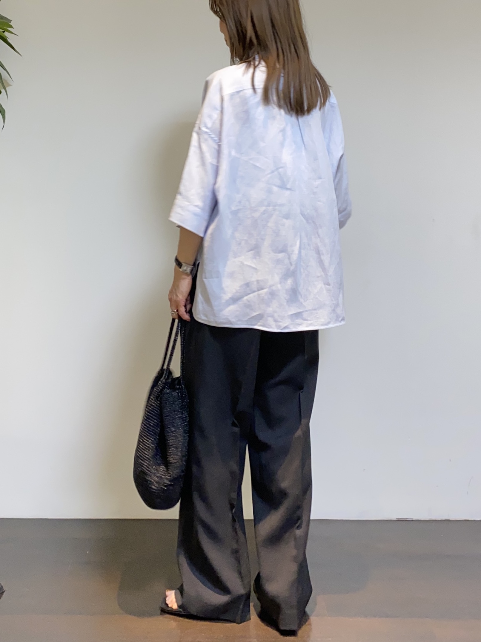 tomoさんの「UNTITLED｜【TICCA】リネン半袖シャツ」を使ったコーディネート