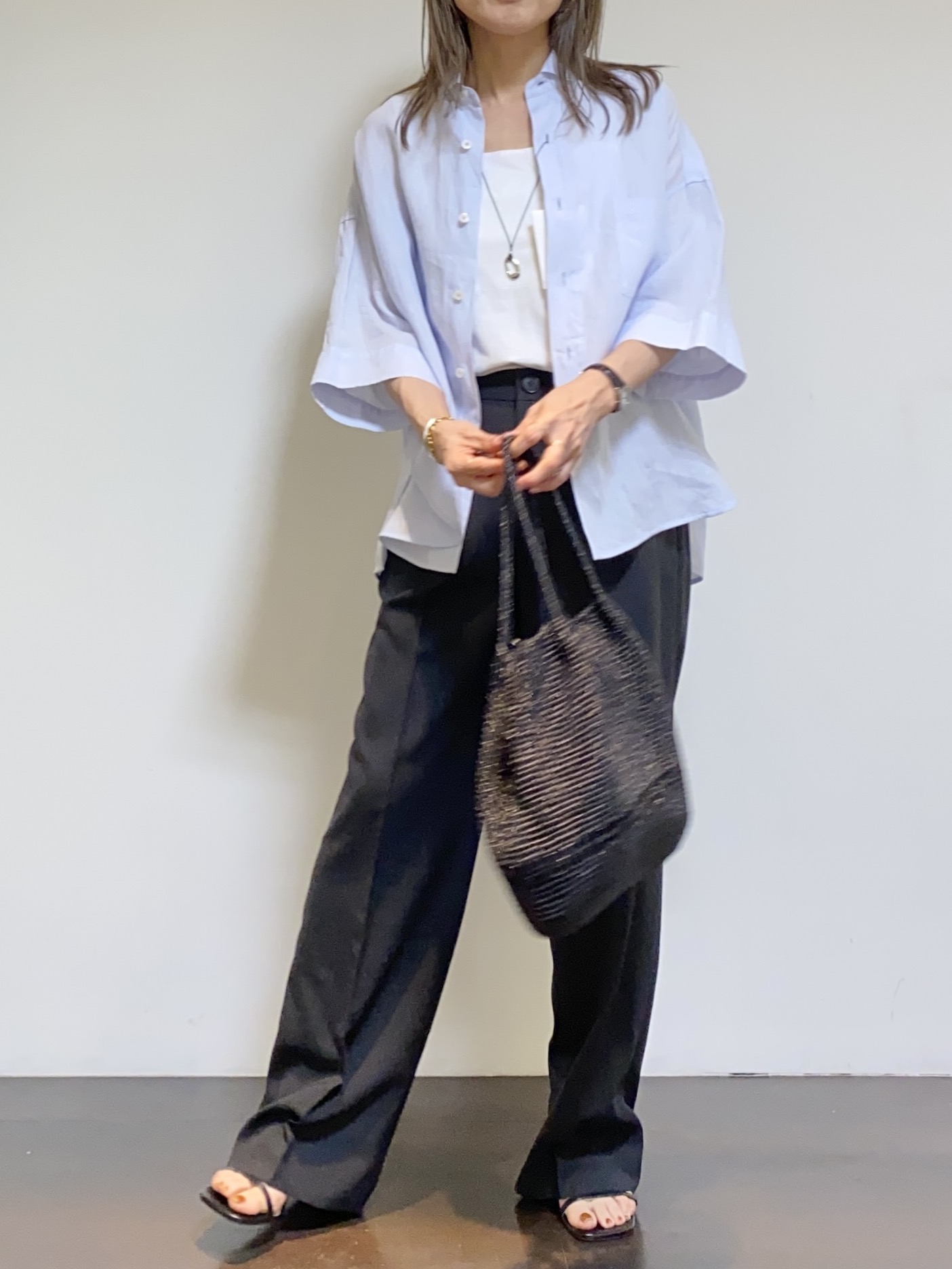 tomoさんの「UNTITLED｜【TICCA】リネン半袖シャツ」を使ったコーディネート