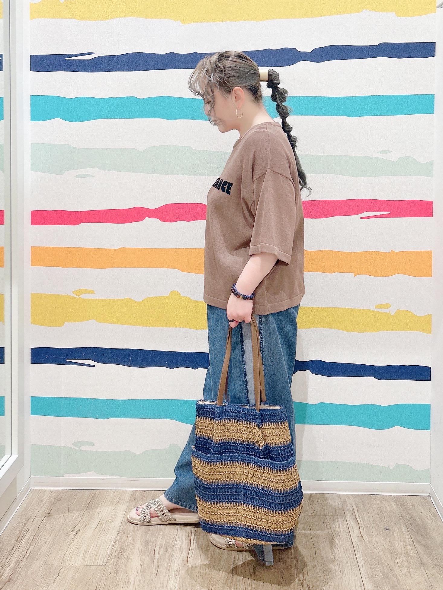 Peeさんの「SHOO･LA･RUE｜【体型カバー】程よい透け感 デザインアソート 5分袖シアーニット」を使ったコーディネート