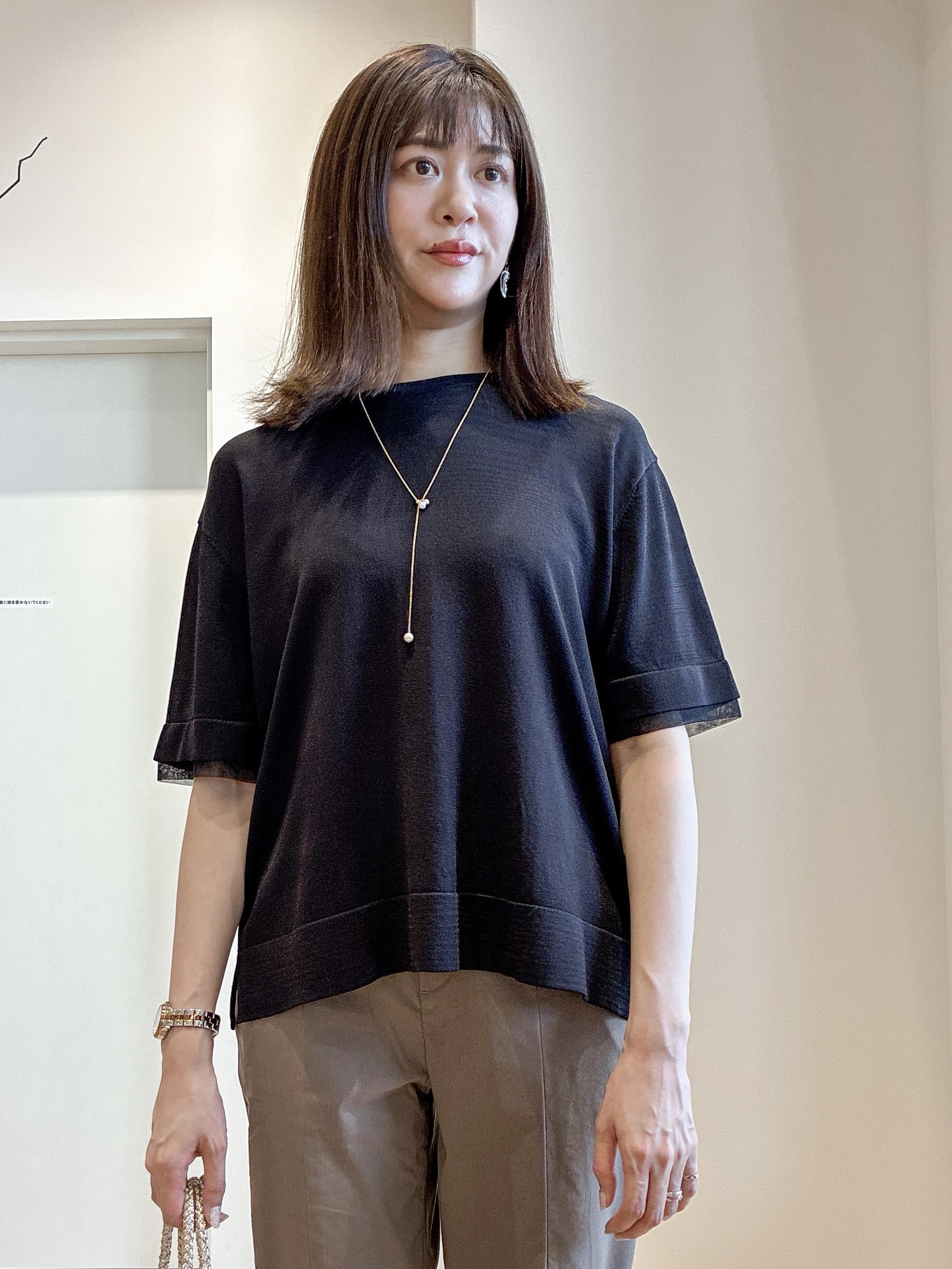 もんちゃんさんの「OPAQUE.CLIP｜【UV／接触冷感／抗ピル】シアー＆レイヤード風さらりニット《洗濯機OK》」を使ったコーディネート