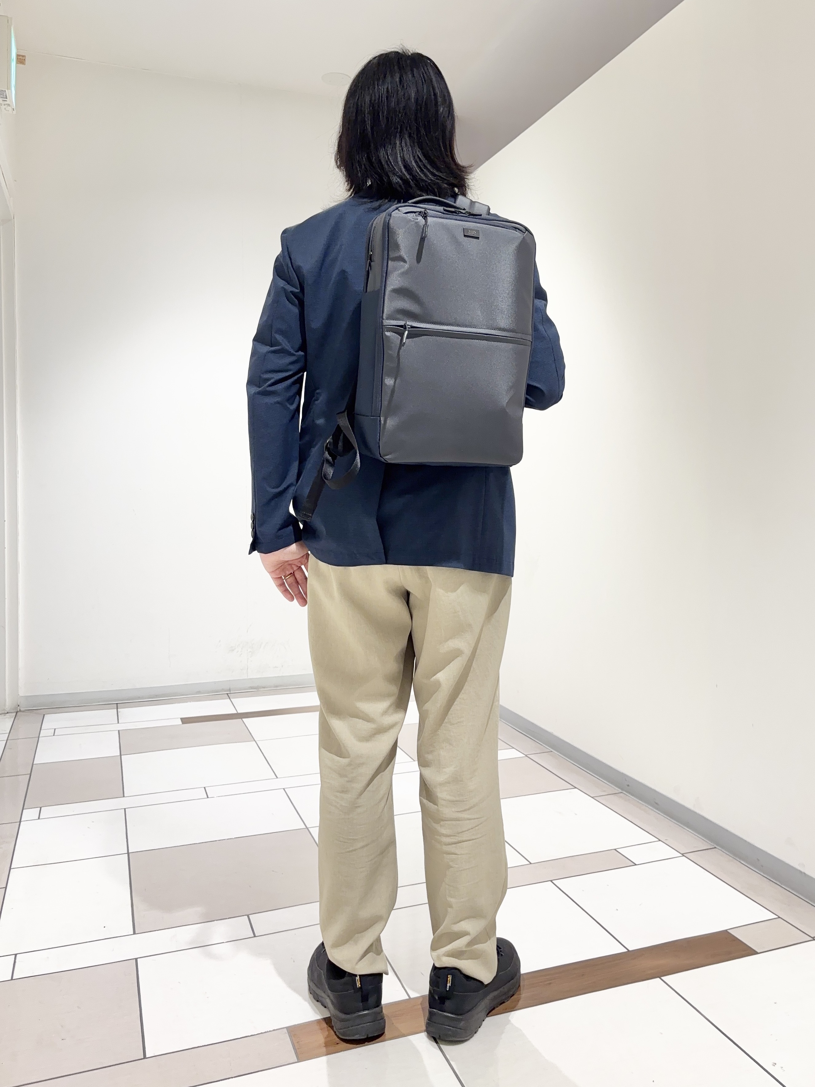 及川さんの「TAKEO KIKUCHI｜【抗菌防臭】COOL DOTS（R）ドビープリント ジャケット」を使ったコーディネート