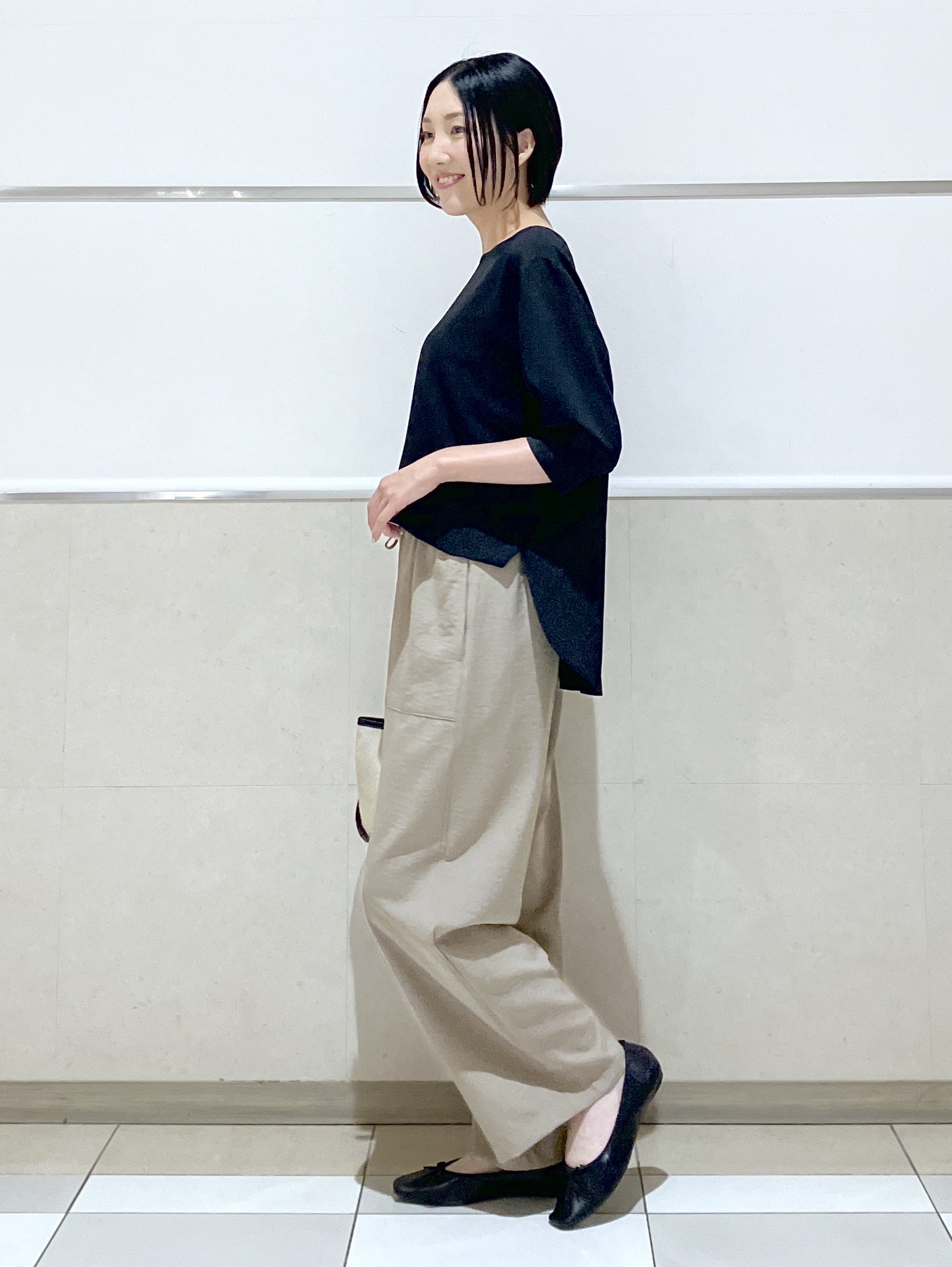 eriko さんの「Dessin｜ライトジョーゼットハーフスリーブブラウス」を使ったコーディネート