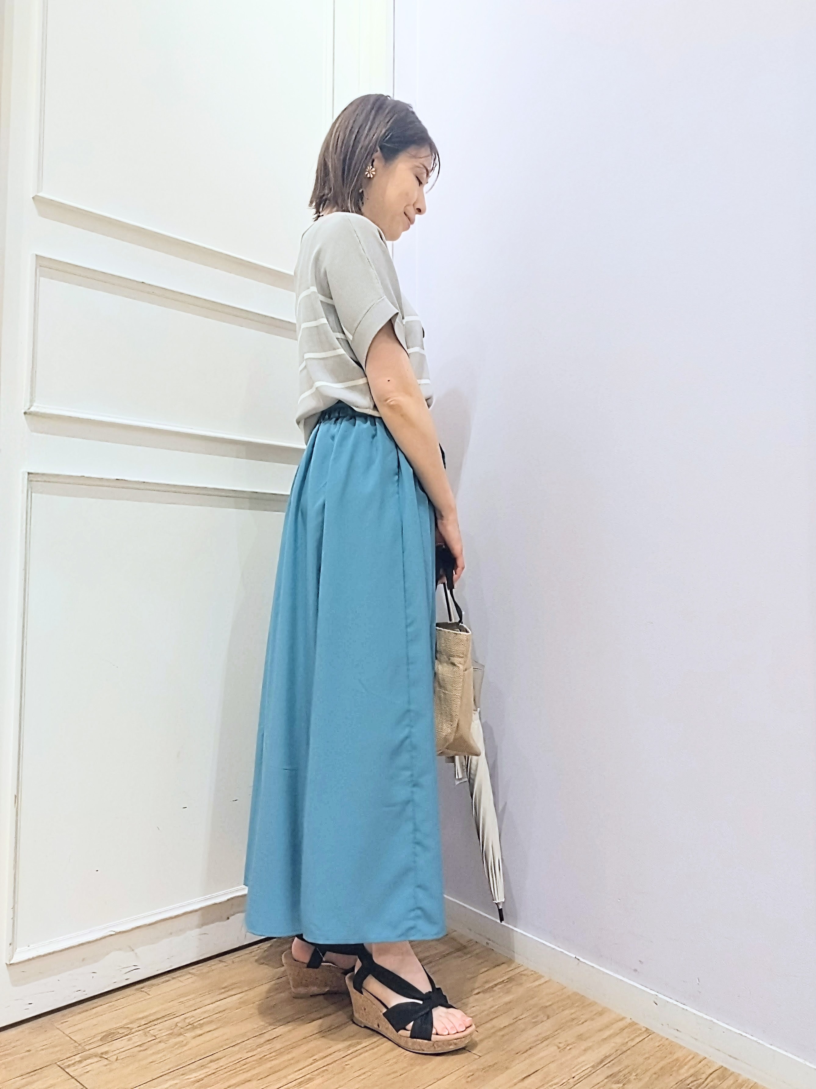 miomioさんの「SHOO･LA･RUE｜【毎日洗える/UV】二の腕隠れる さらっとドルマン半袖ニット」を使ったコーディネート