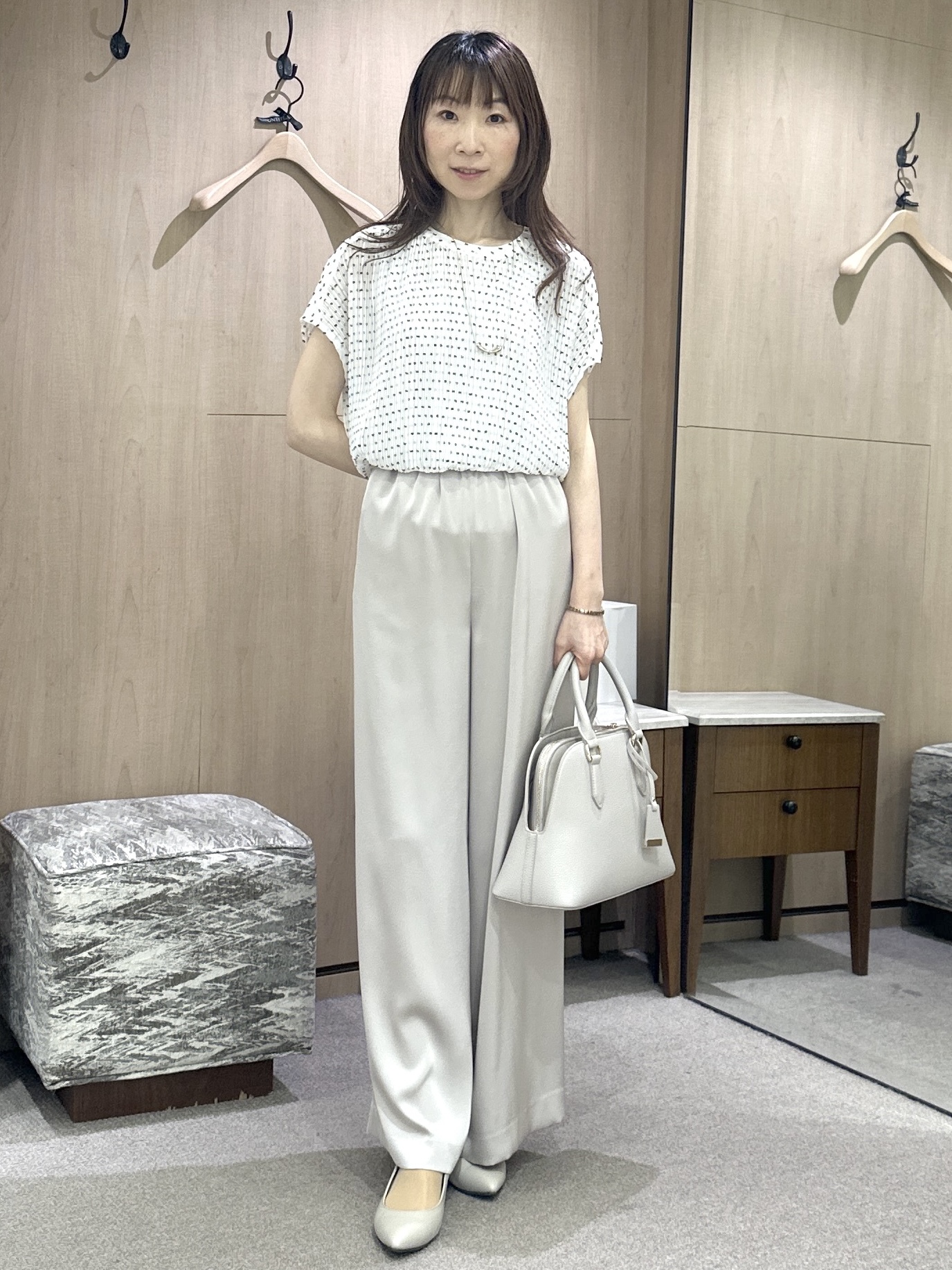 Miwaさんの「UNTITLED｜【7色展開/ゆったり/ショート丈】シアートリコットカーディガン」を使ったコーディネート