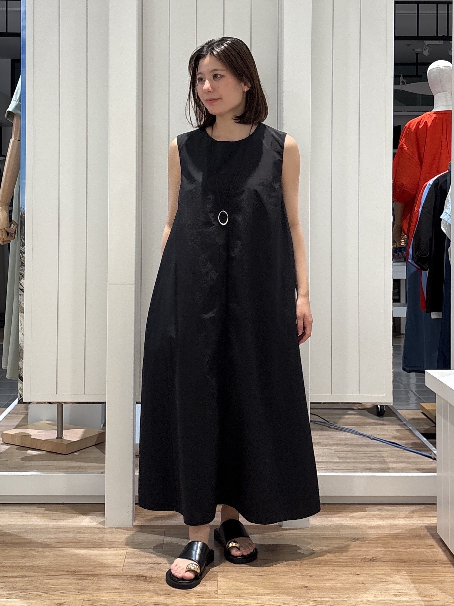 hinakoさんの「Dessin｜【高通気/セットアップ可】ハーフスリーブドロストシャツブラウス」を使ったコーディネート