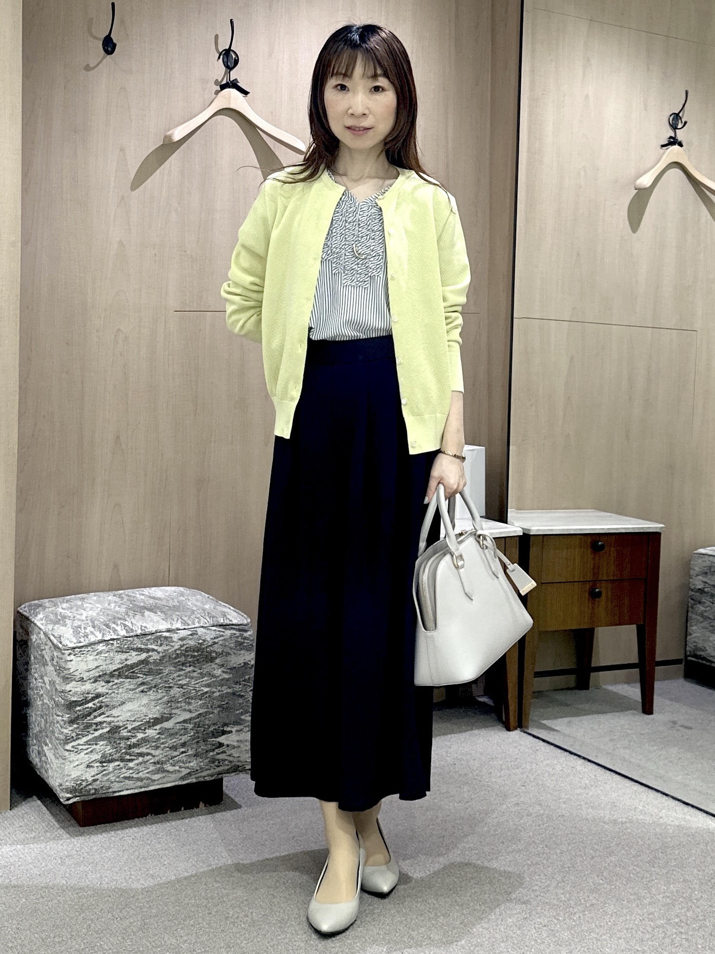 Miwaさんの「UNTITLED｜◆【アンサンブル可】ラメ混クルーネックカーディガン」を使ったコーディネート