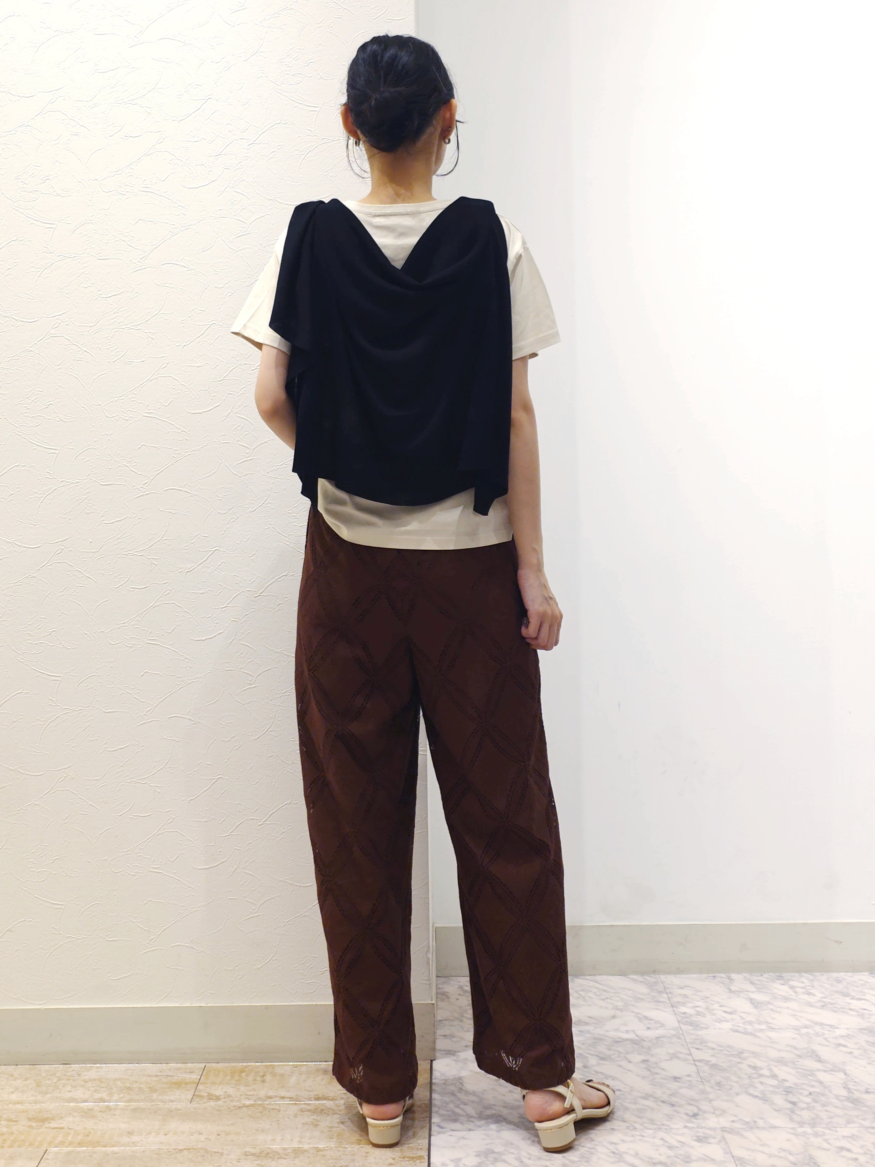 ケイさんの「grove｜【遮熱／吸水速乾／UVカット】ベーシックロゴTシャツ」を使ったコーディネート
