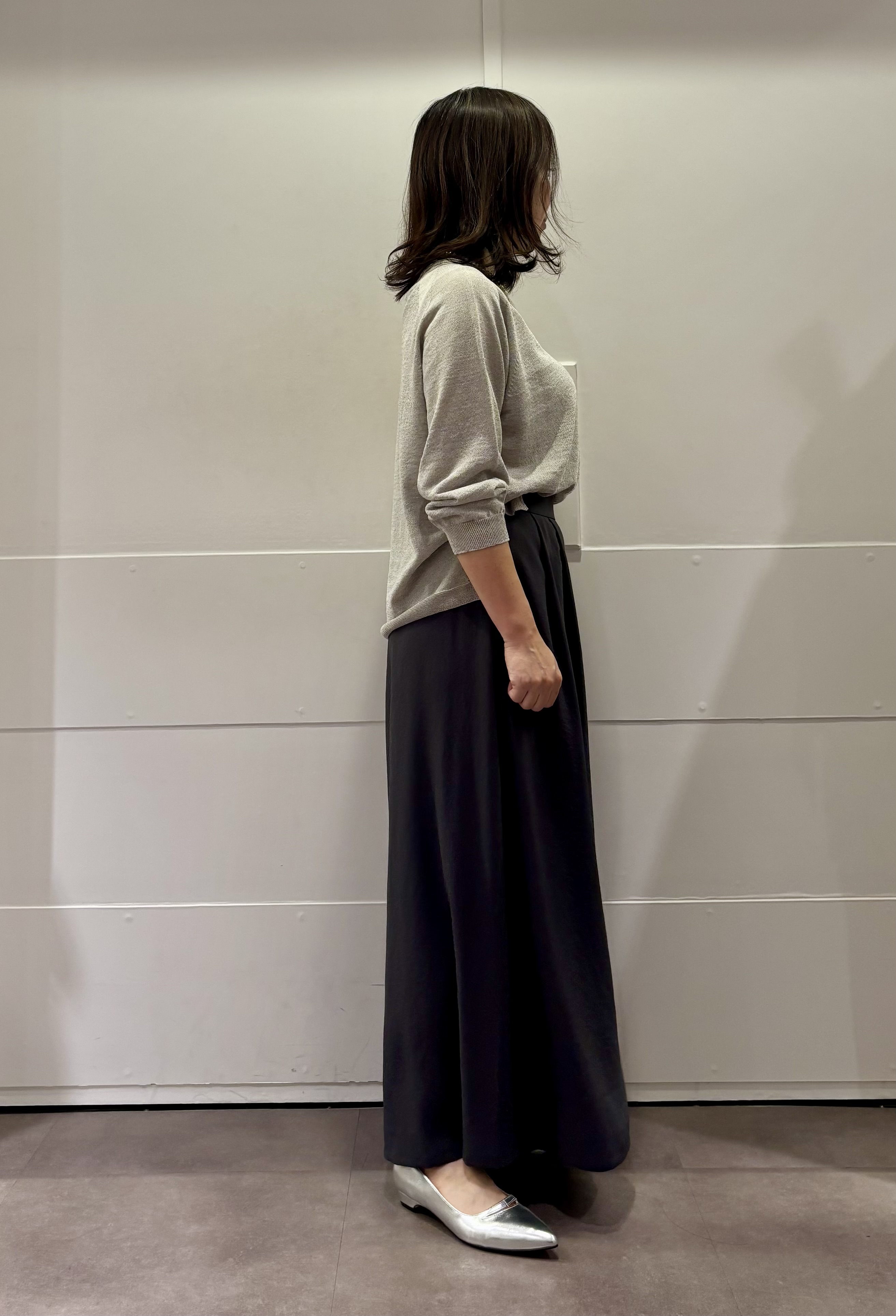 TOKOさんの「UNTITLED｜【ゆったり/リラクシー】リネンボートネックプルオーバー」を使ったコーディネート