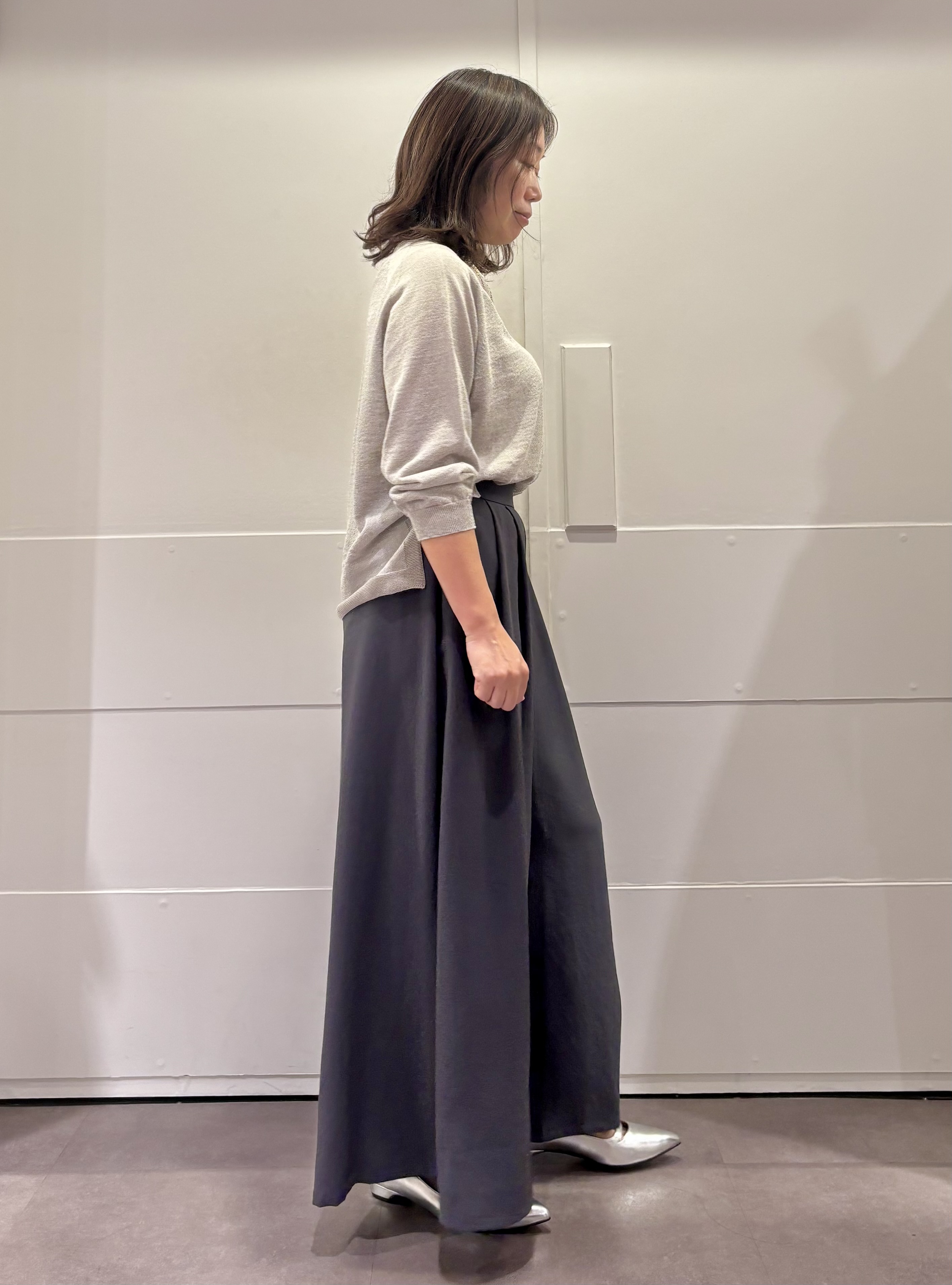 TOKOさんの「UNTITLED｜【ゆったり/リラクシー】リネンボートネックプルオーバー」を使ったコーディネート