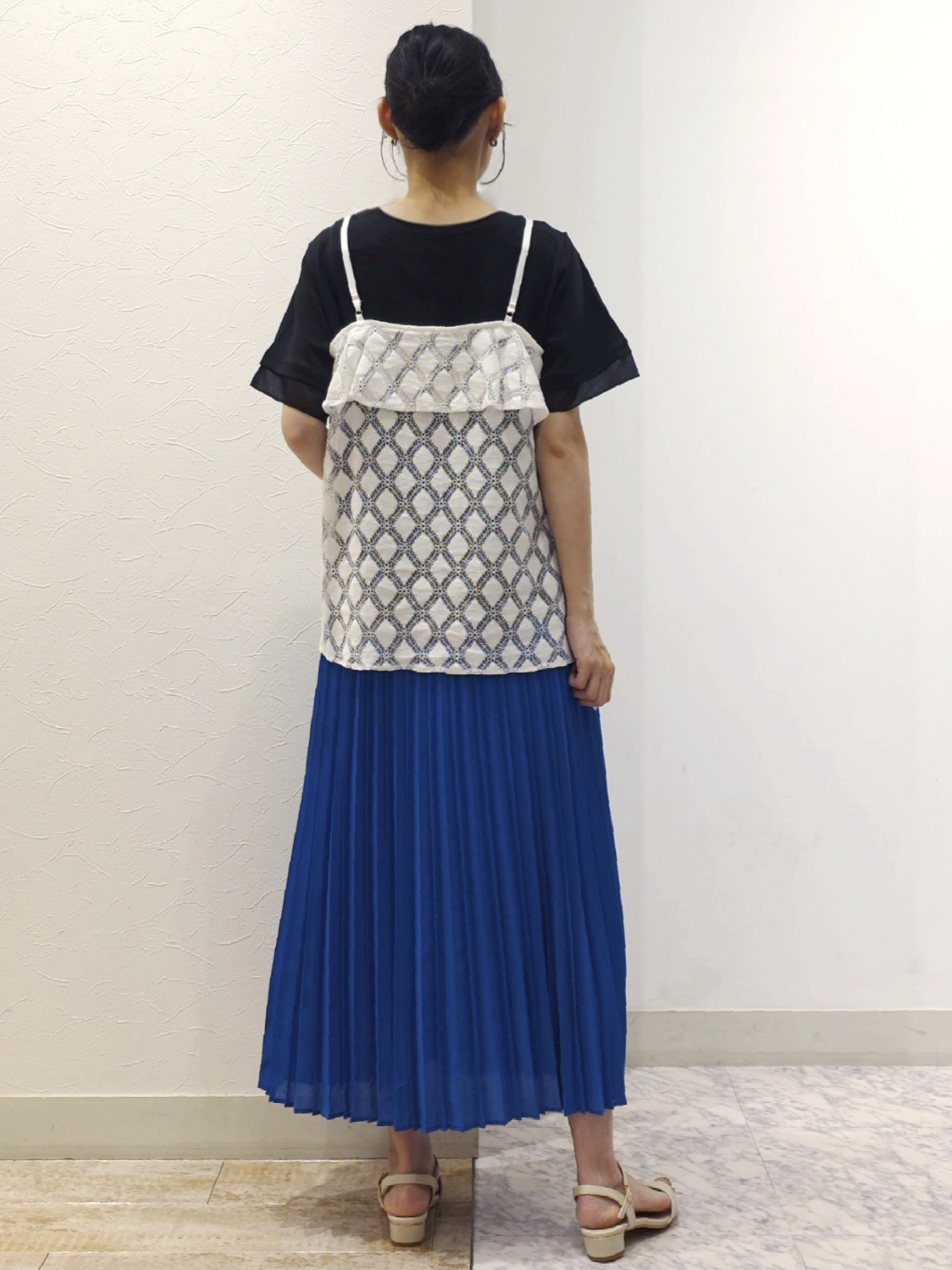 ケイさんの「grove｜【二の腕カバー/UVカット】袖口シアースクエアネックTシャツ」を使ったコーディネート