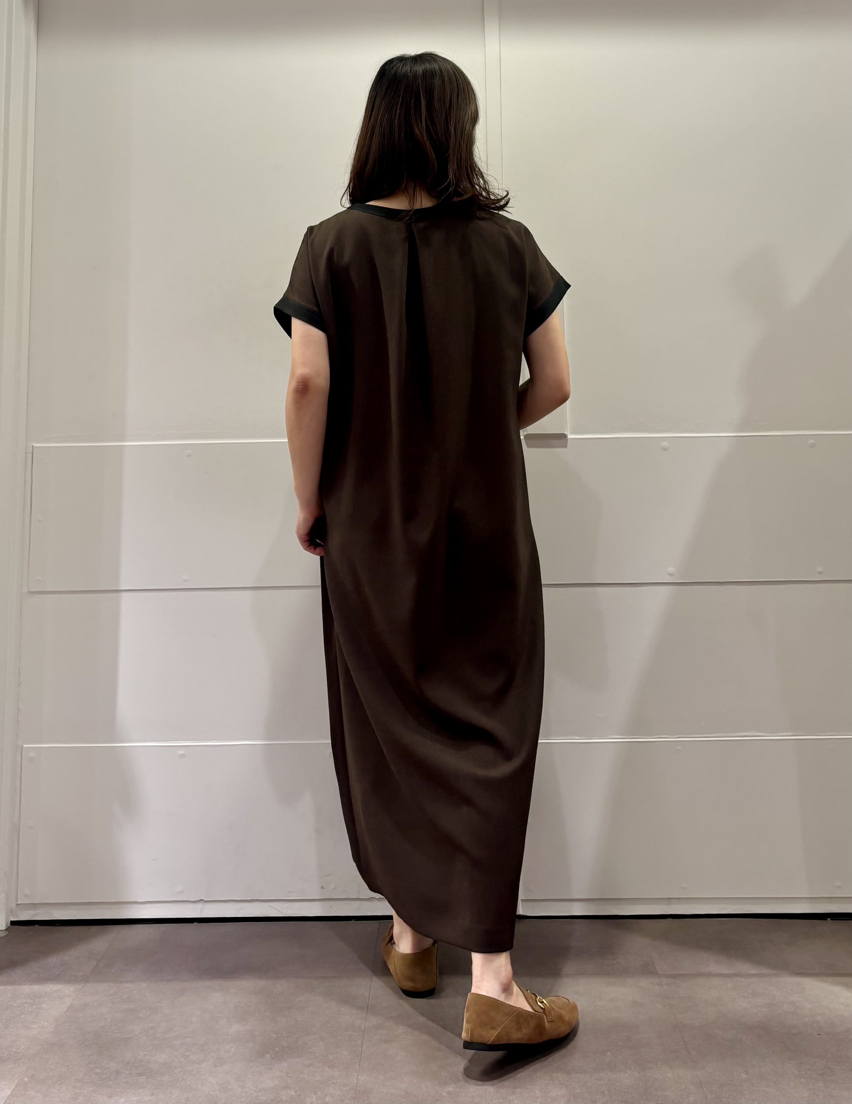 TOKOさんの「UNTITLED｜【接触冷感/UVカット/イージーケア】配色ラインワンピース」を使ったコーディネート