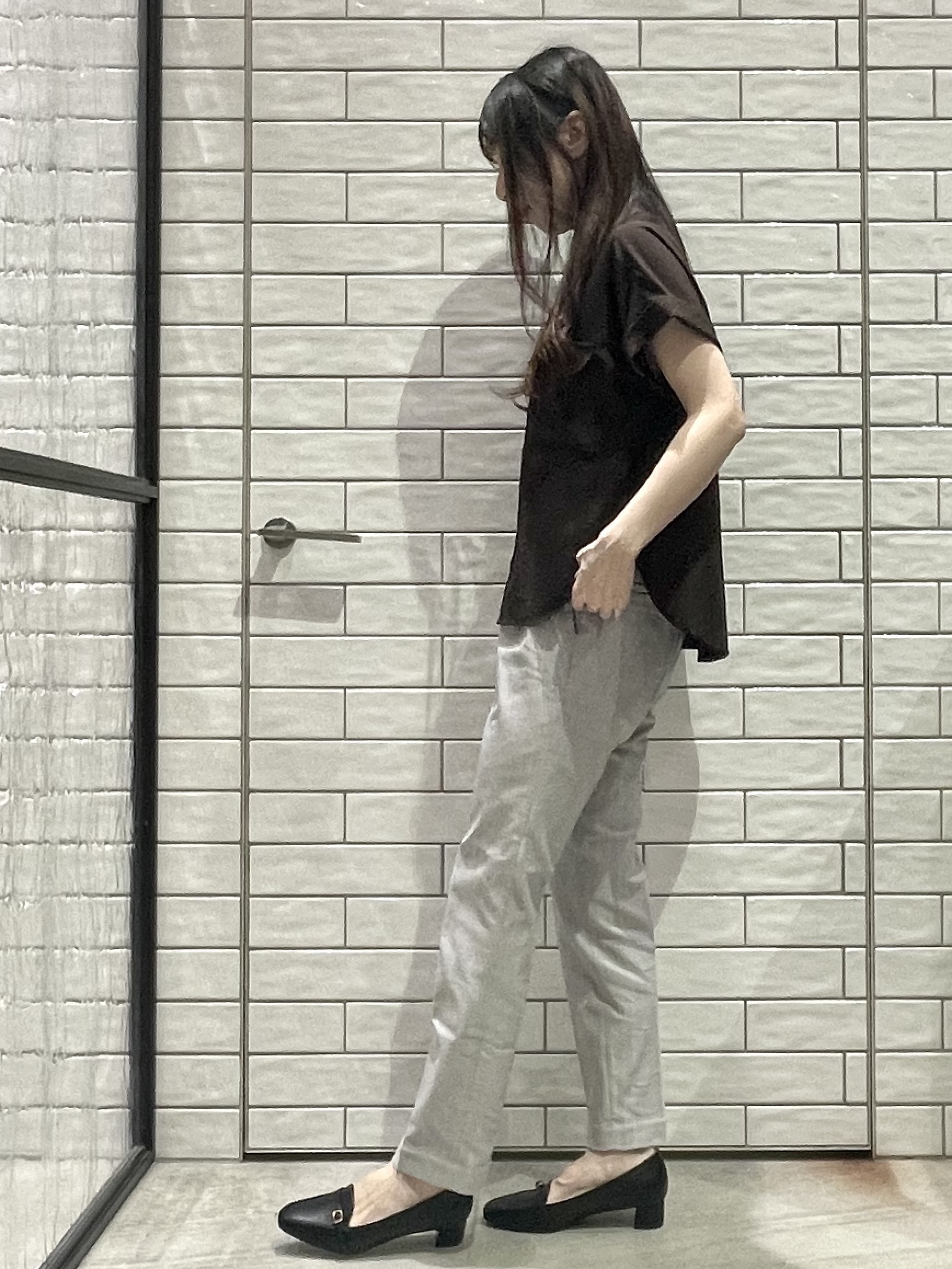 ayakaさんの「OPAQUE.CLIP｜【接触冷感】ダブルポケットスキッパーブラウス《吸水速乾／防シワ／洗濯機OK／S～3L／7col》」を使ったコーディネート
