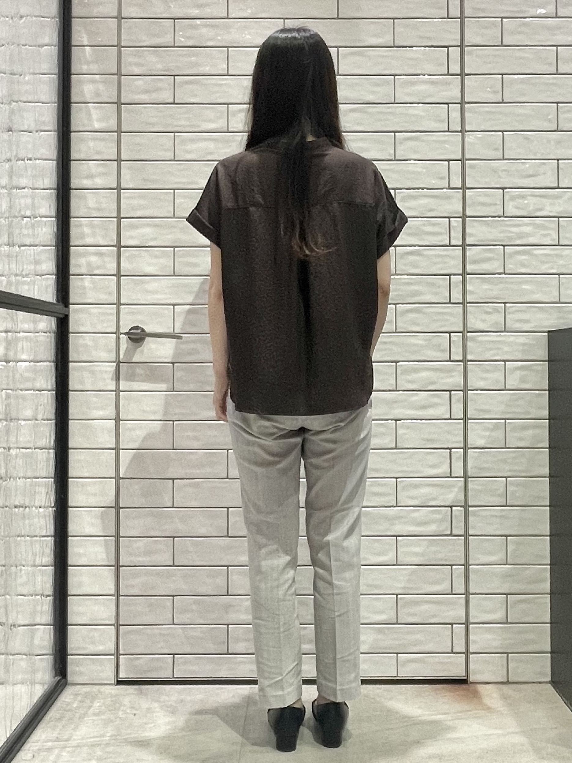 ayakaさんの「OPAQUE.CLIP｜【接触冷感】ダブルポケットスキッパーブラウス《吸水速乾／防シワ／洗濯機OK／S～3L／7col》」を使ったコーディネート