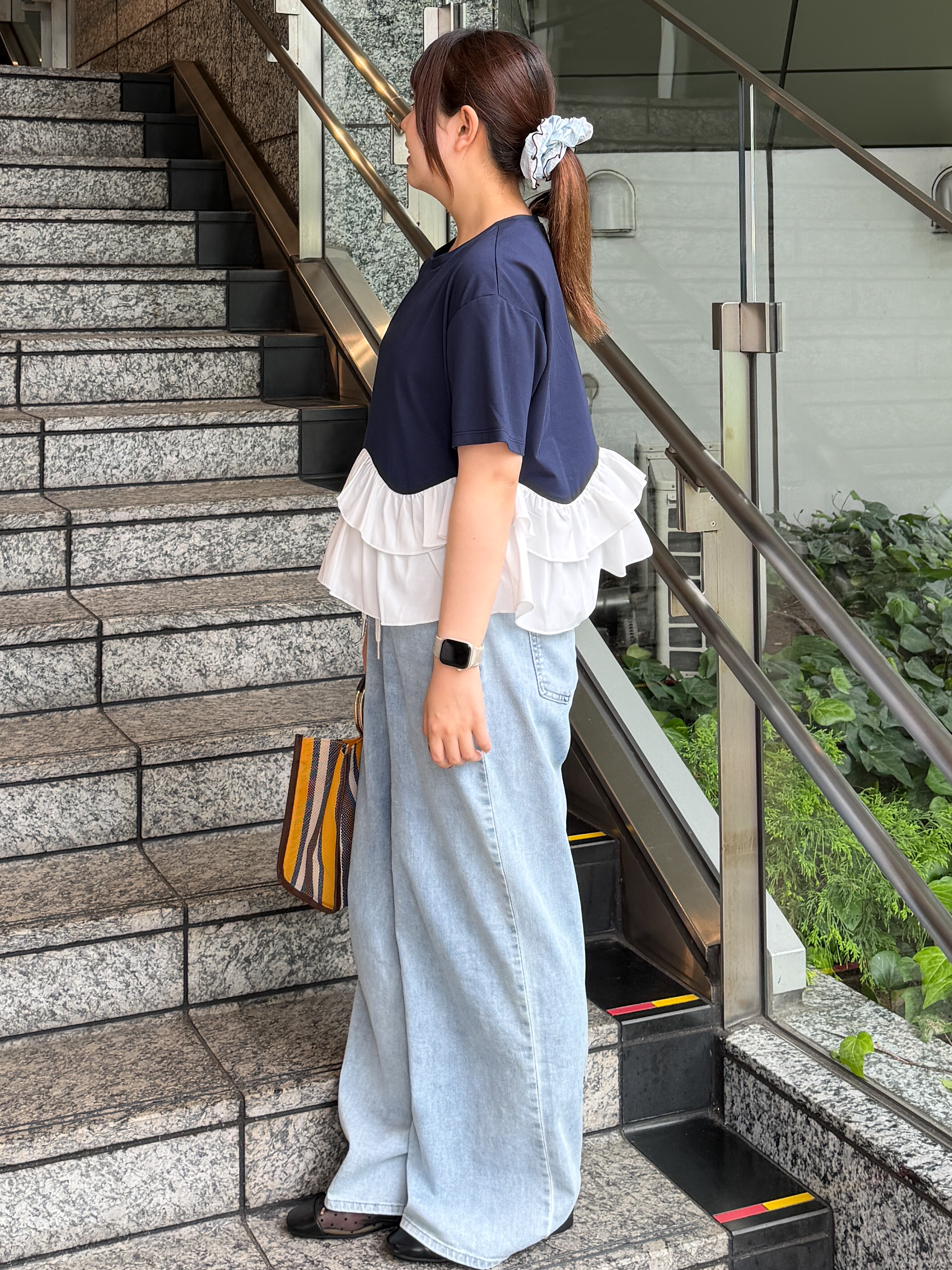 HANNAさんの「OPAQUE.CLIP｜裾フリルドッキングTシャツ【洗濯機OK】」を使ったコーディネート