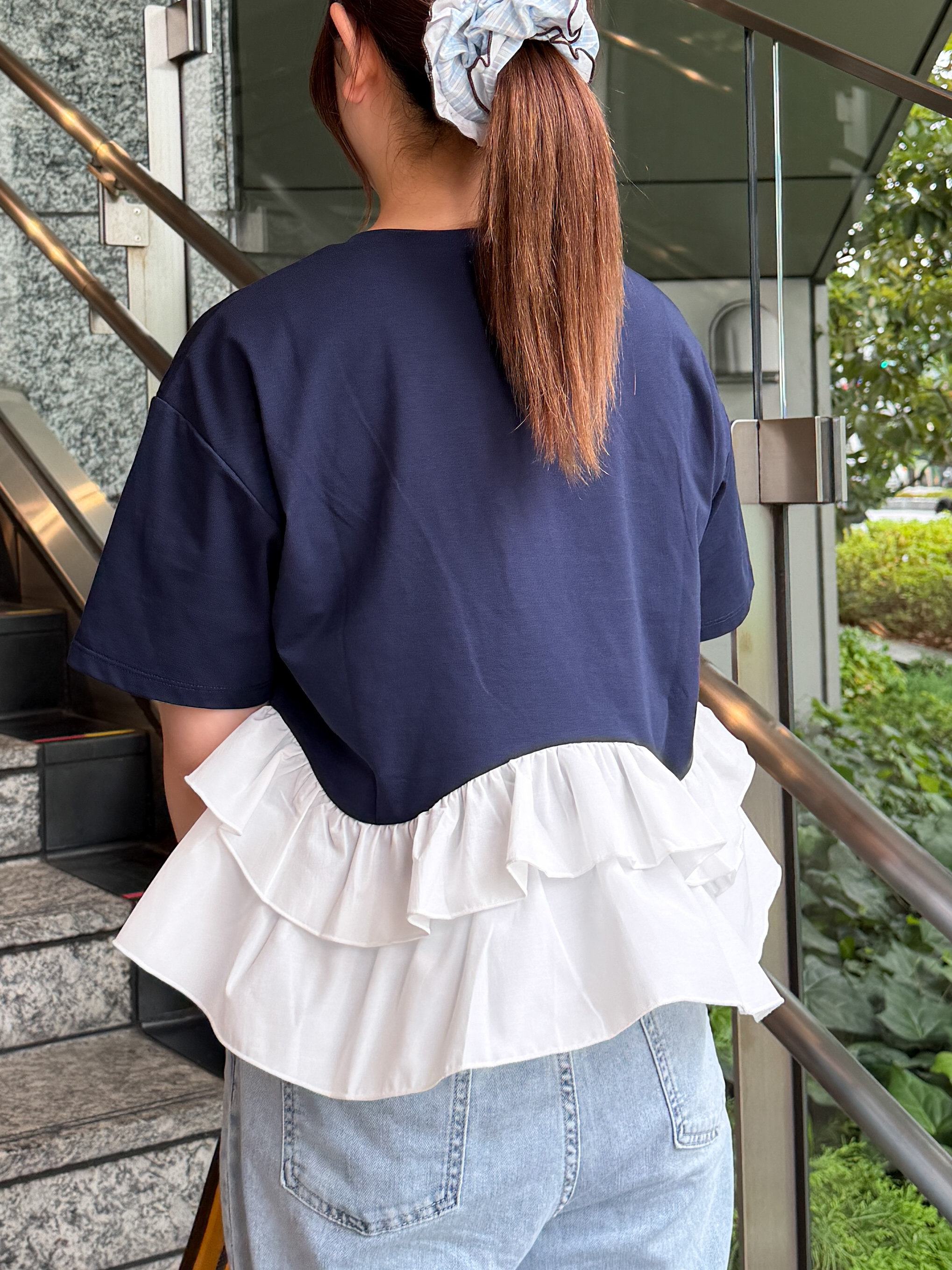 HANNAさんの「OPAQUE.CLIP｜裾フリルドッキングTシャツ【洗濯機OK】」を使ったコーディネート