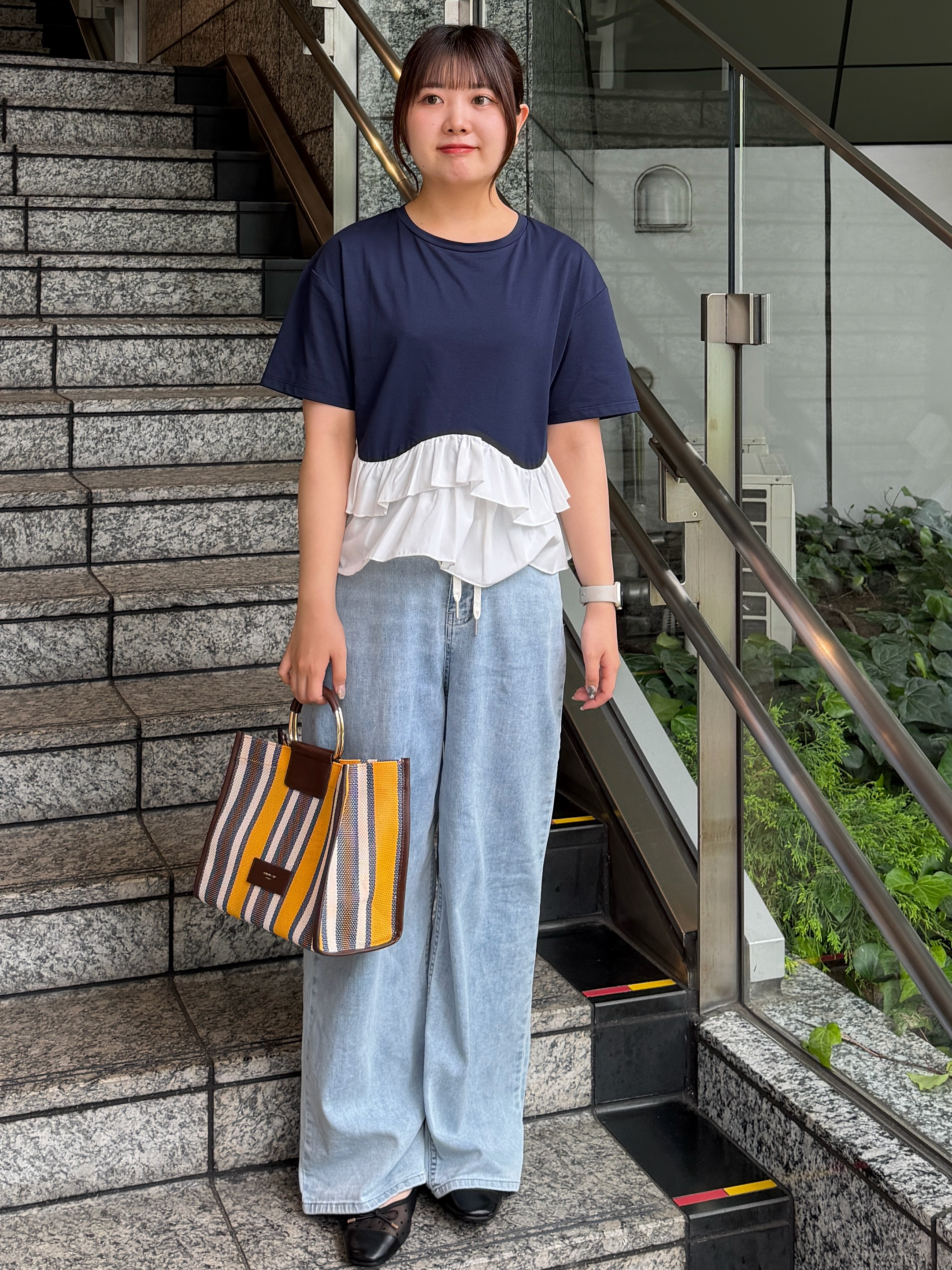 HANNAさんの「OPAQUE.CLIP｜裾フリルドッキングTシャツ【洗濯機OK】」を使ったコーディネート