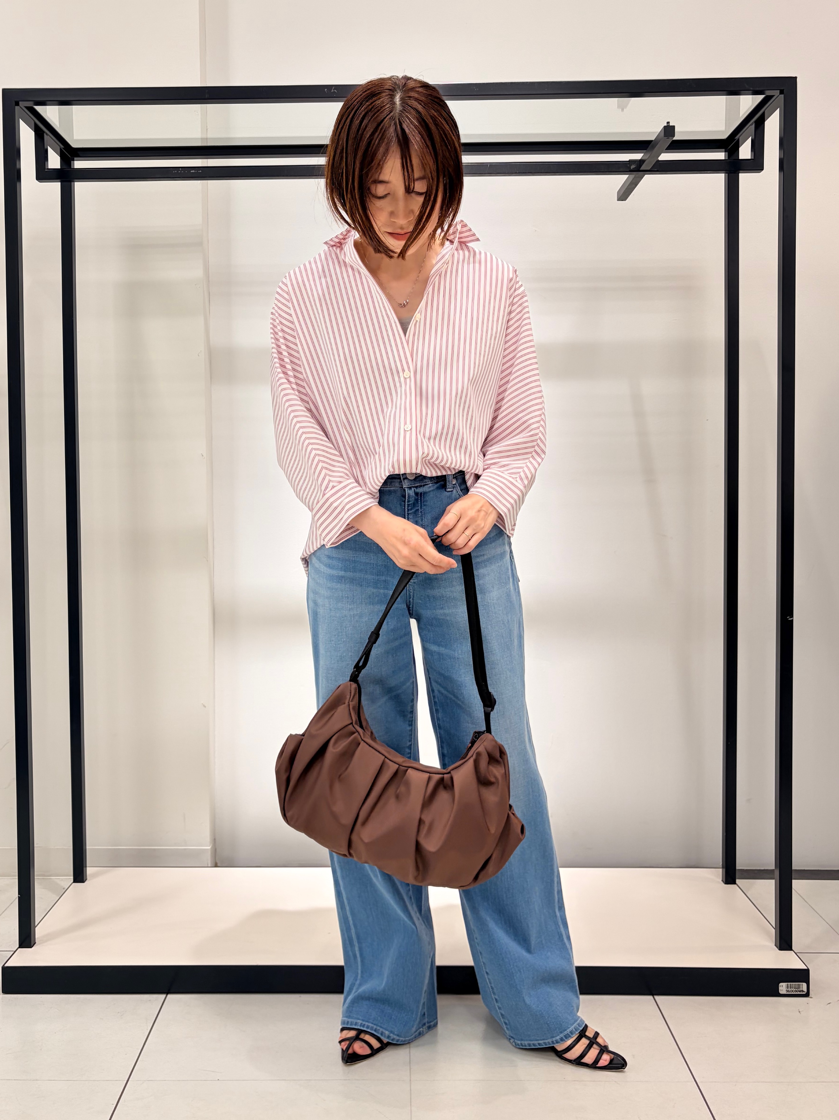 Mikiさんの「UNTITLED｜【接触冷感/吸水速乾/UVカット】ドルマンスリーブシャツ」を使ったコーディネート