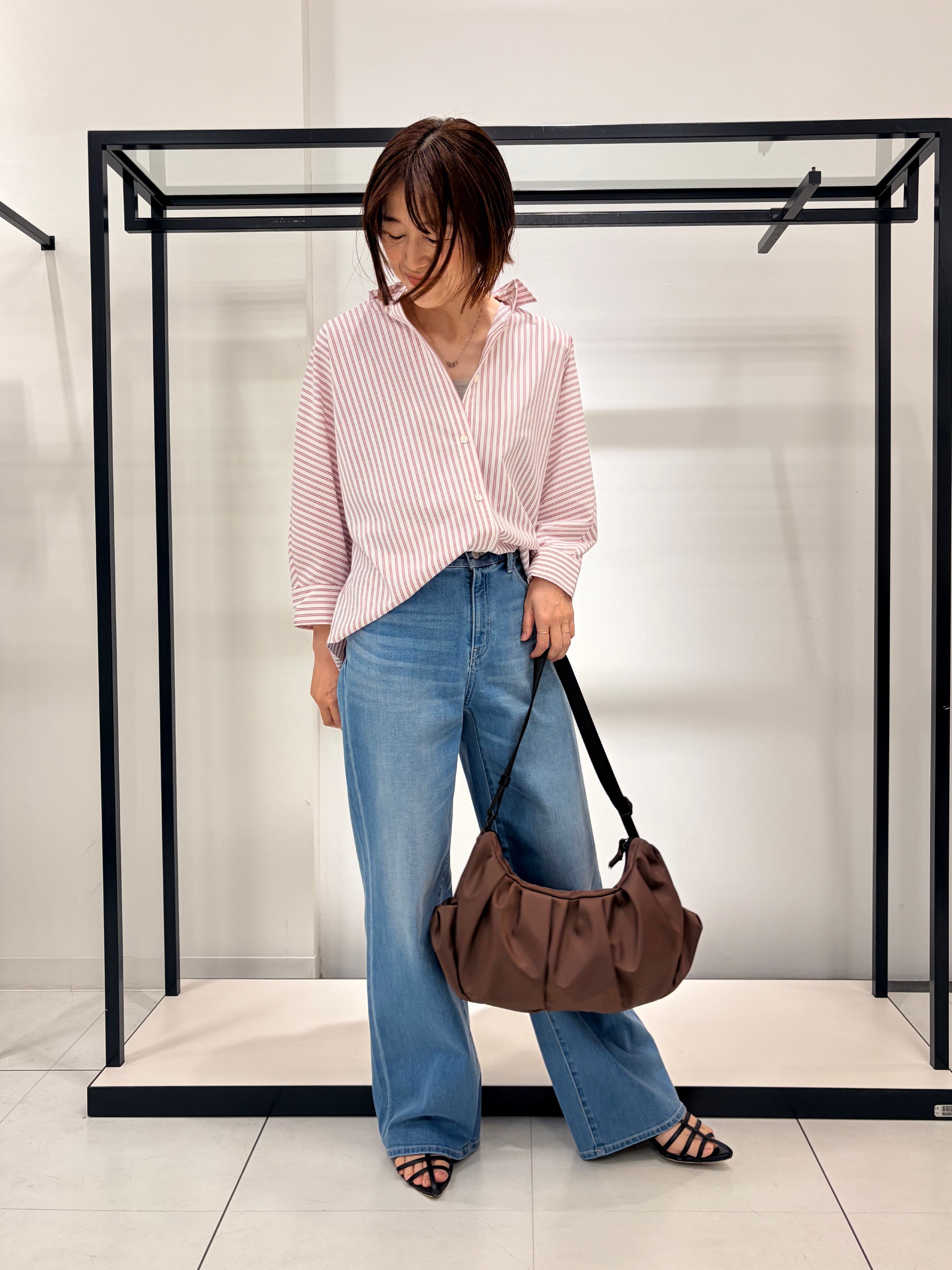 Mikiさんの「UNTITLED｜【接触冷感/吸水速乾/UVカット】ドルマンスリーブシャツ」を使ったコーディネート