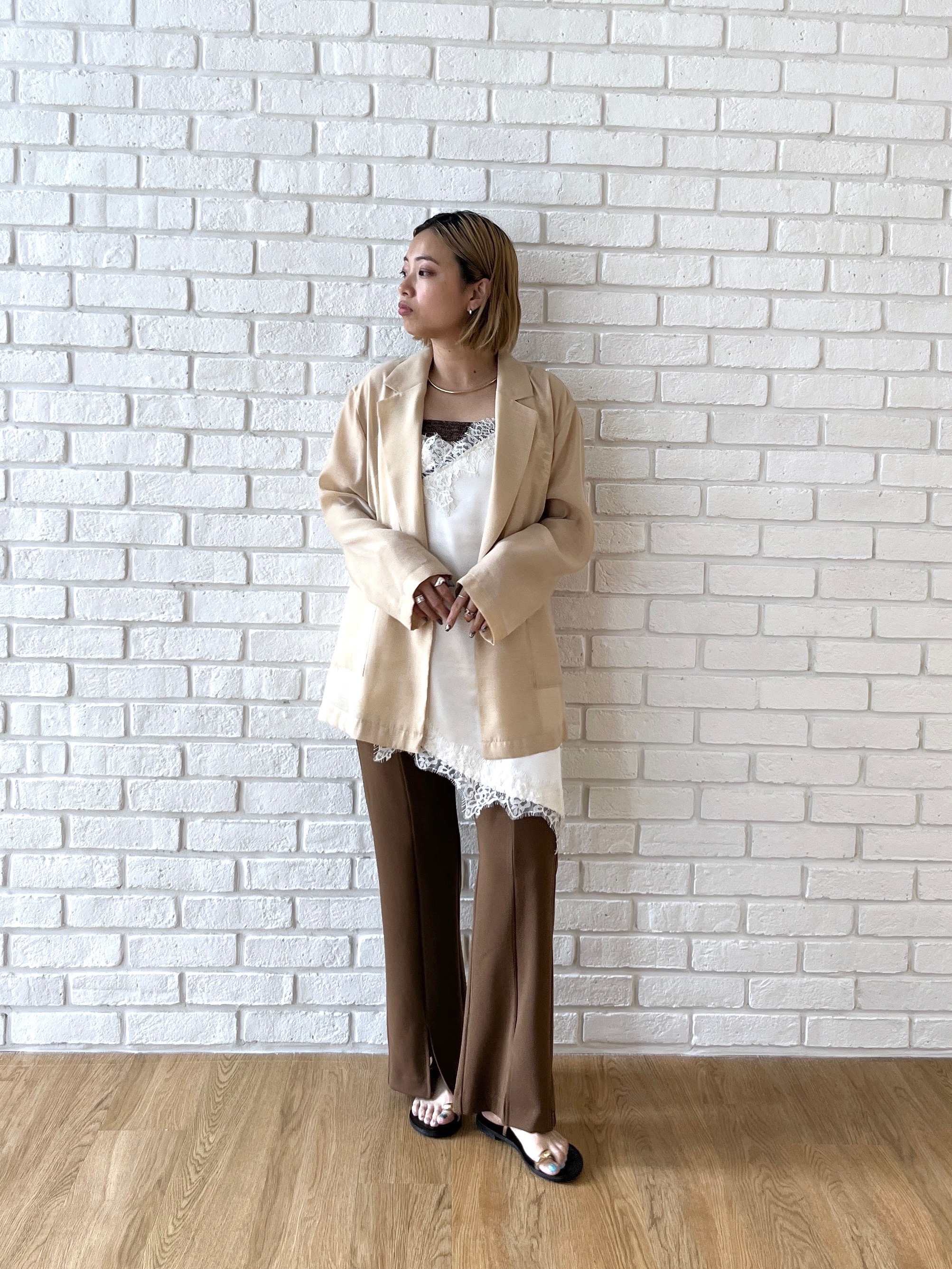 Harukaさんの「INDIVI｜【接触冷感/通気性】シアーシャツジャケット」を使ったコーディネート