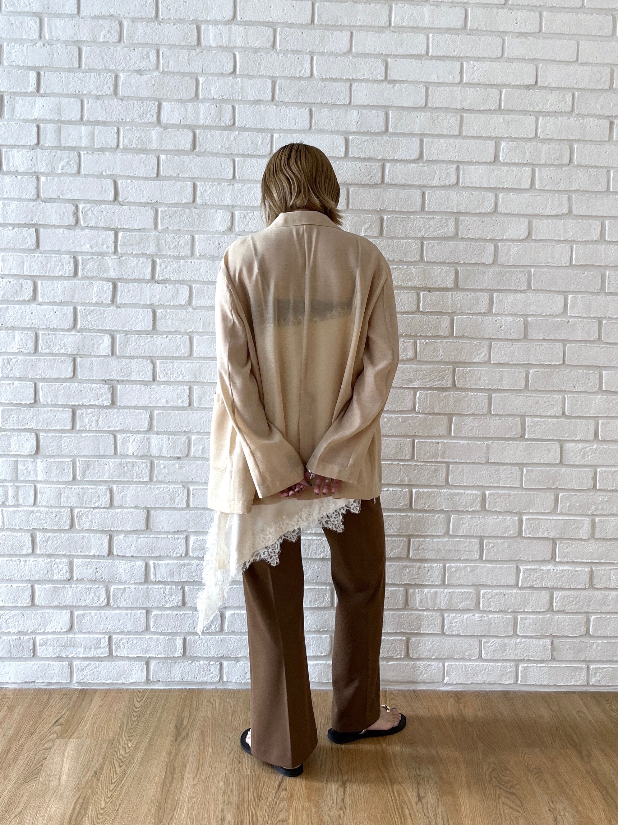 Harukaさんの「INDIVI｜【接触冷感/通気性】シアーシャツジャケット」を使ったコーディネート