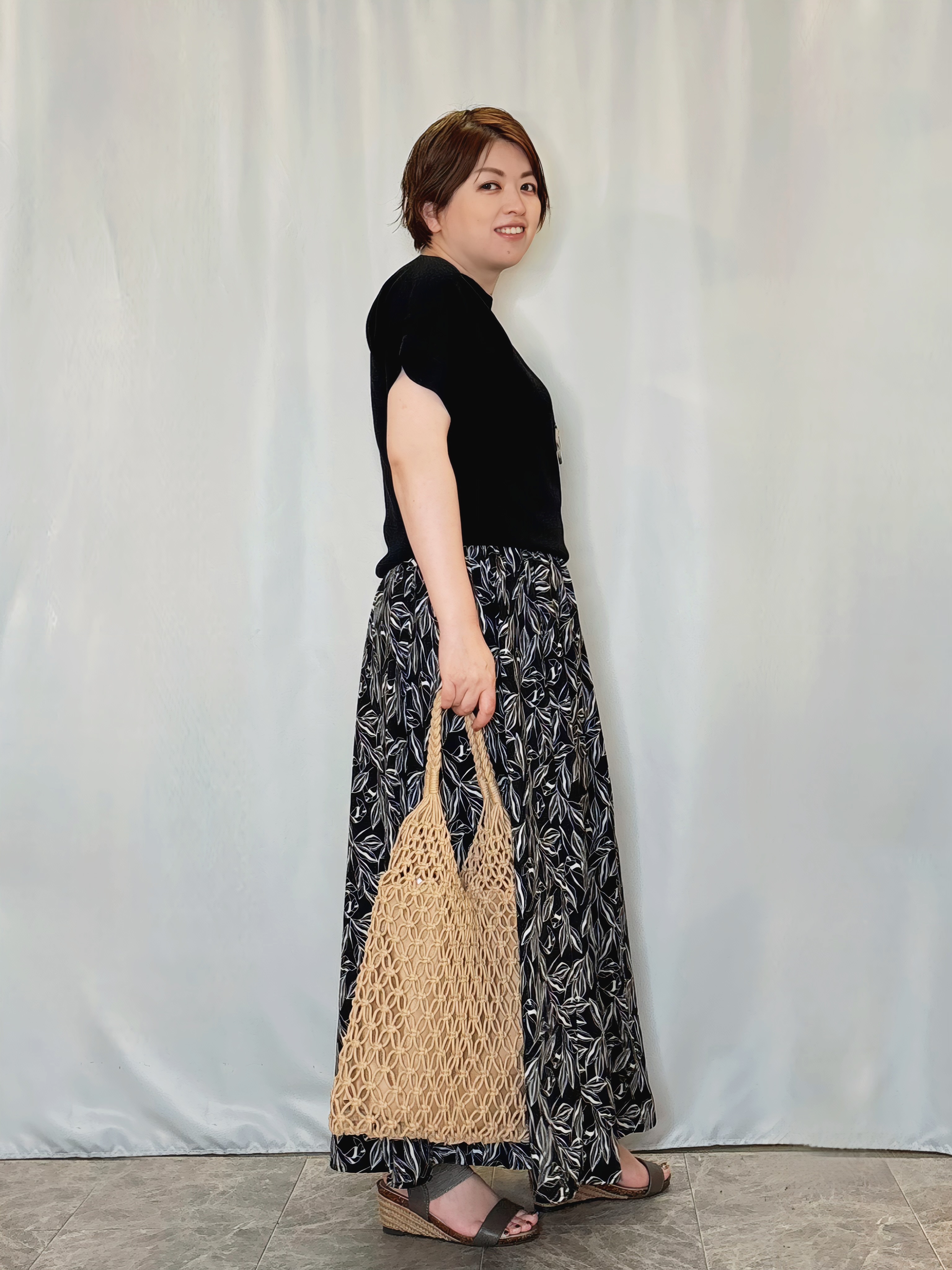 たみさんの「SHOO･LA･RUE｜【毎日洗える/UV】二の腕隠れる さらっとドルマン半袖ニット」を使ったコーディネート