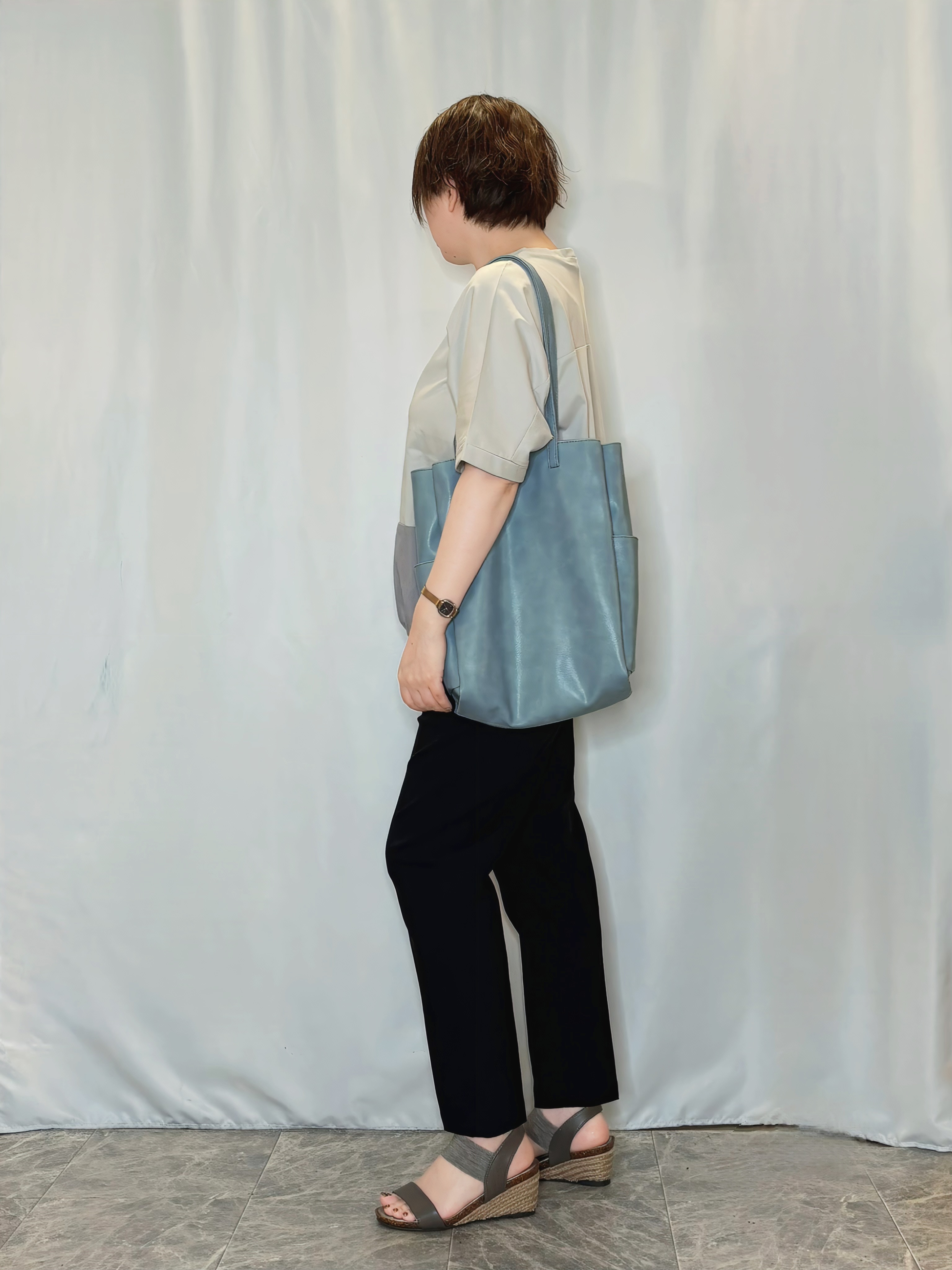 たみさんの「SHOO･LA･RUE｜【洗濯機可/体型カバー】インせず着られる 裾配色 ゆったりバルーントップス」を使ったコーディネート
