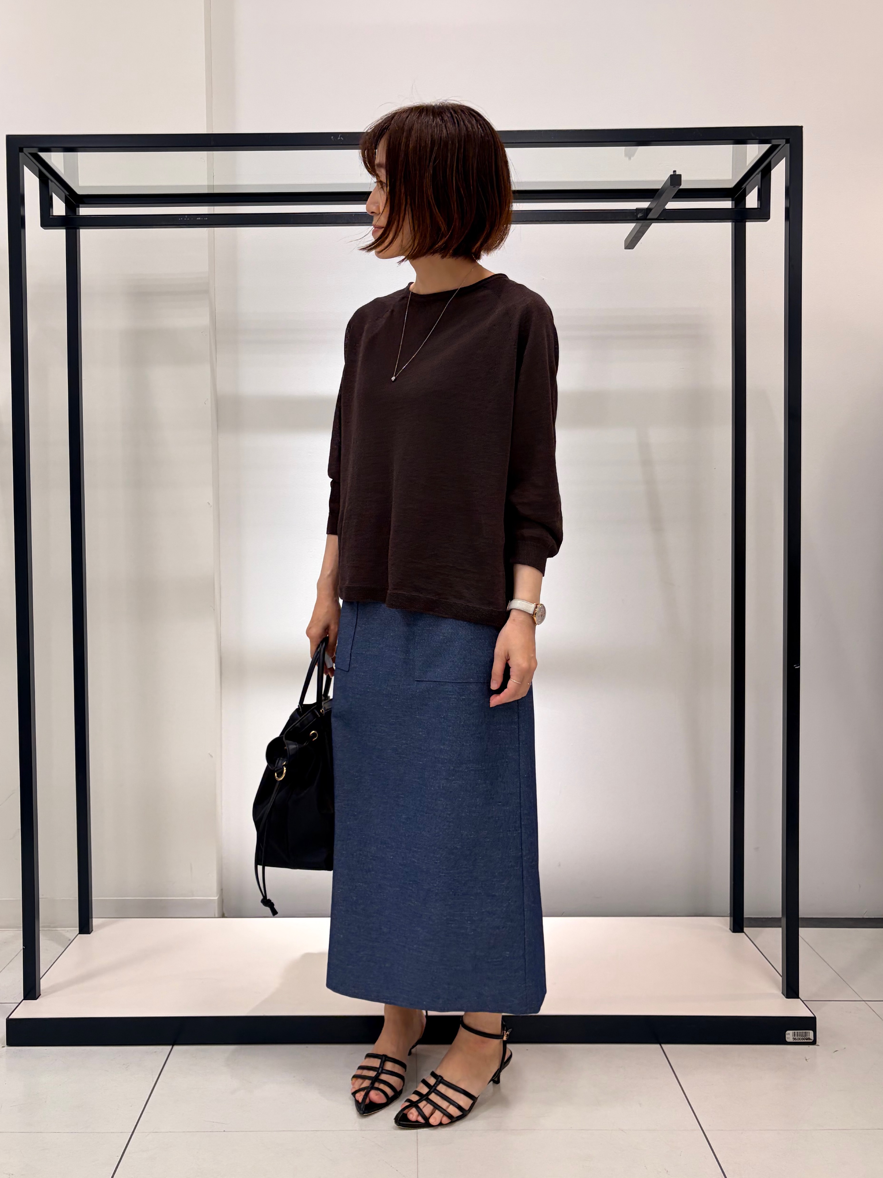 Mikiさんの「UNTITLED｜【ゆったり/リラクシー】リネンボートネックプルオーバー」を使ったコーディネート